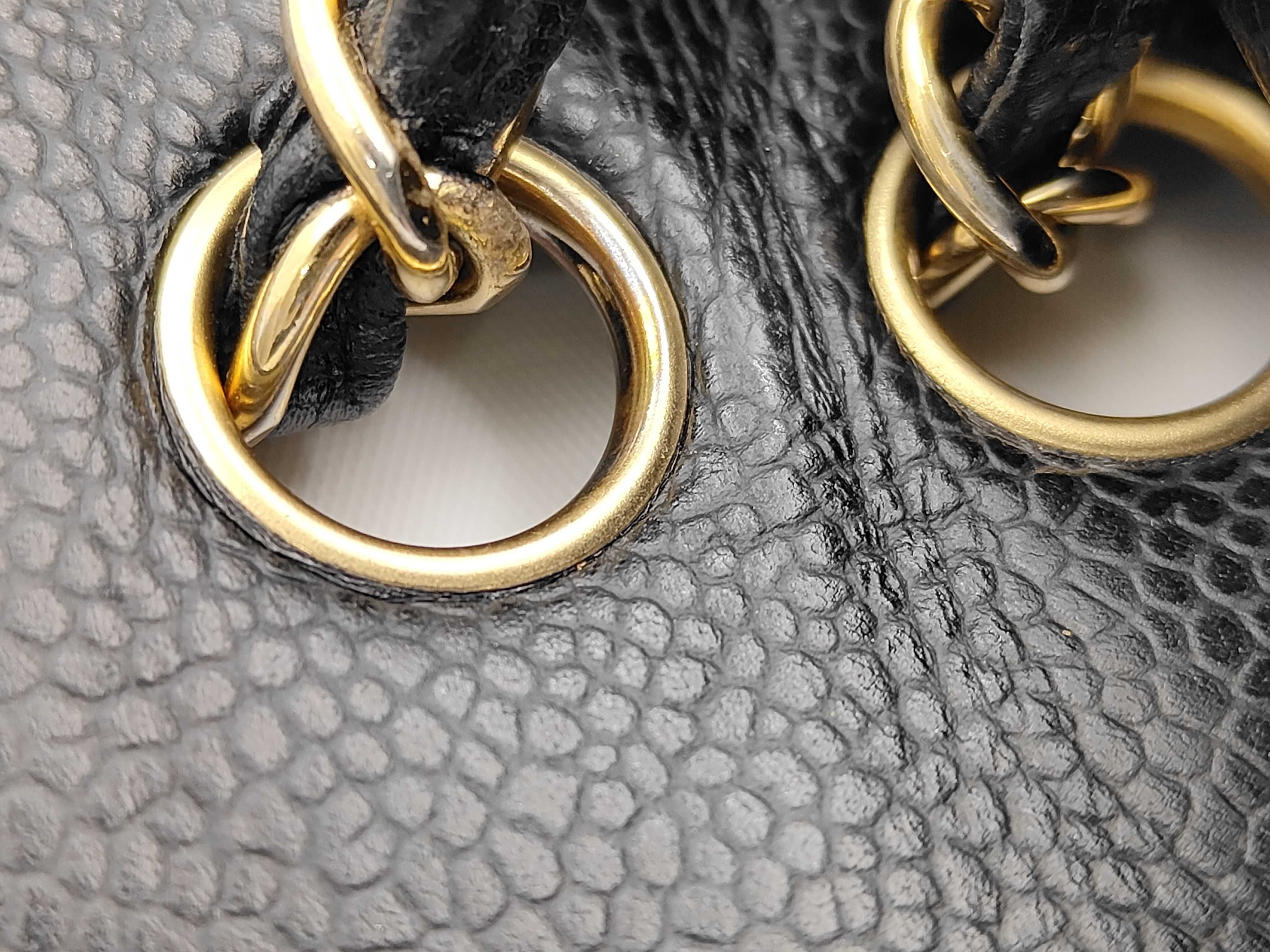 Matelassé Caviar Skin Double Flap Chain Shoulder Bag — view 7