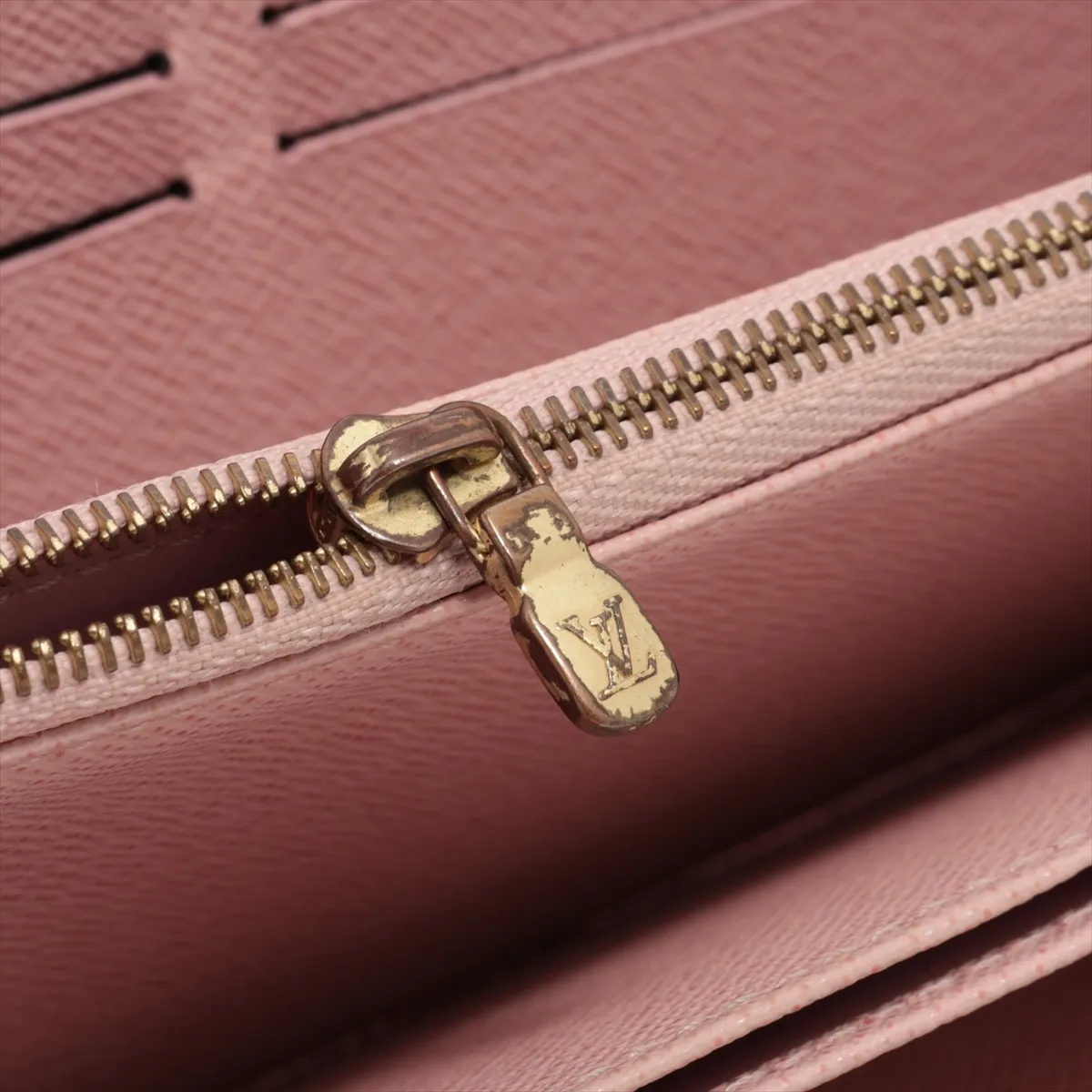 Monogram Zippy Wallet M41894 UB0177 Rose Ballerine Round Zip Wallet — view 12