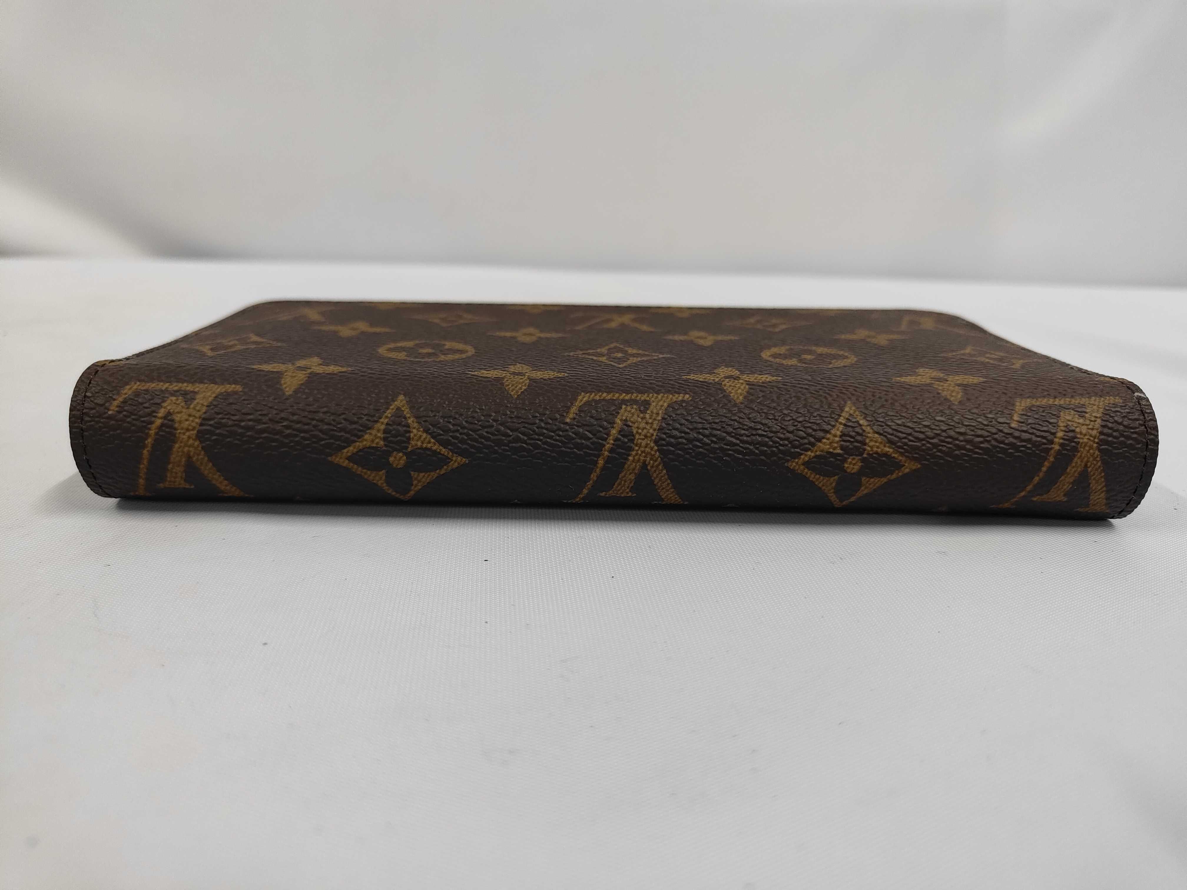 Monogram Zippy Wallet M41895 Wallet — view 3