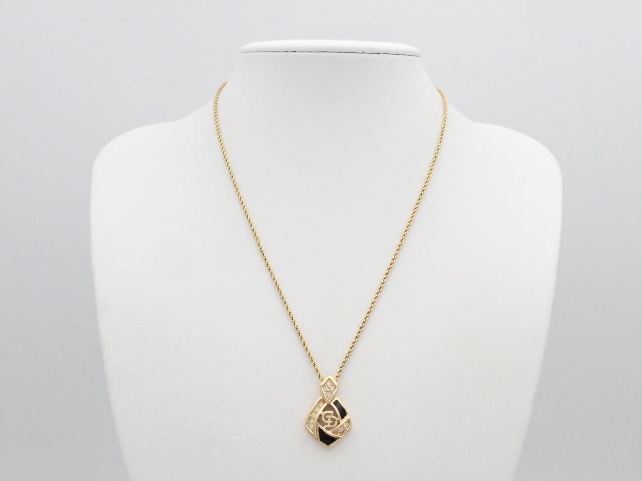 Other lines: Precious metal necklaces and pendants, rhinestones, chain approximately 44cm. — view 3
