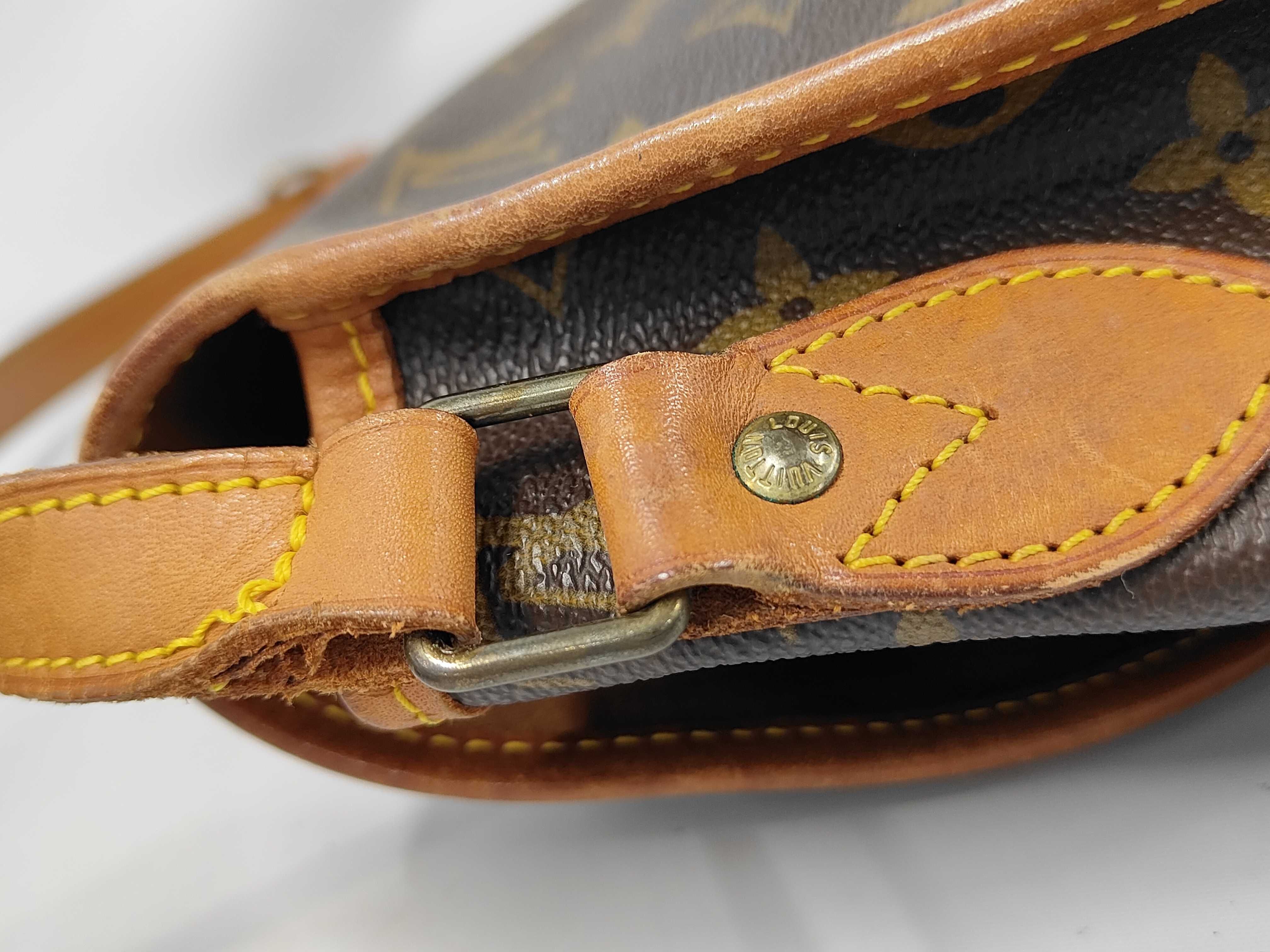 LV Louis Vuitton Monogram Gibeciere MM Shoulder Bag — view 7