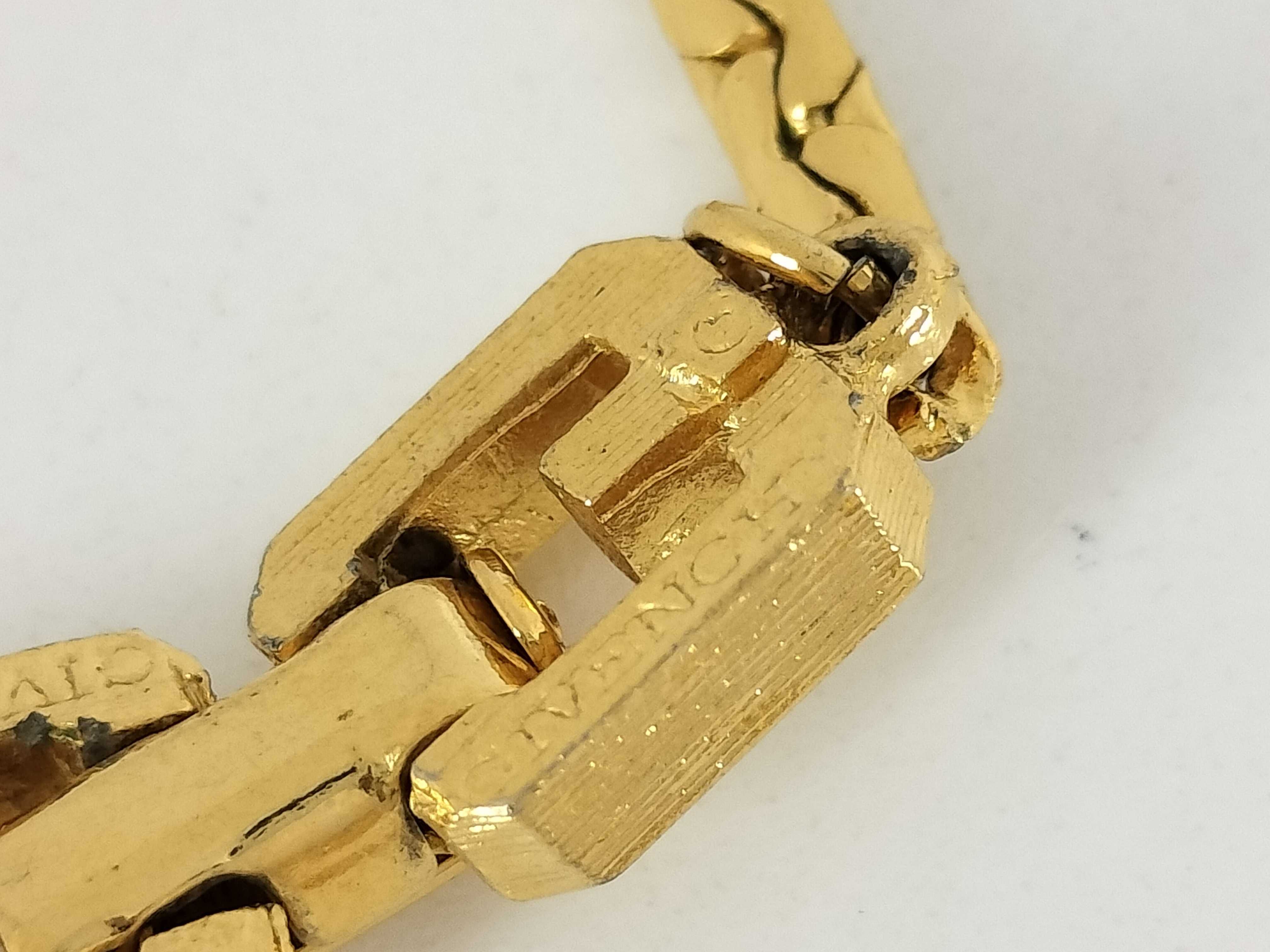 Oval G Logo Vintage Gold Long Necklace — view 5