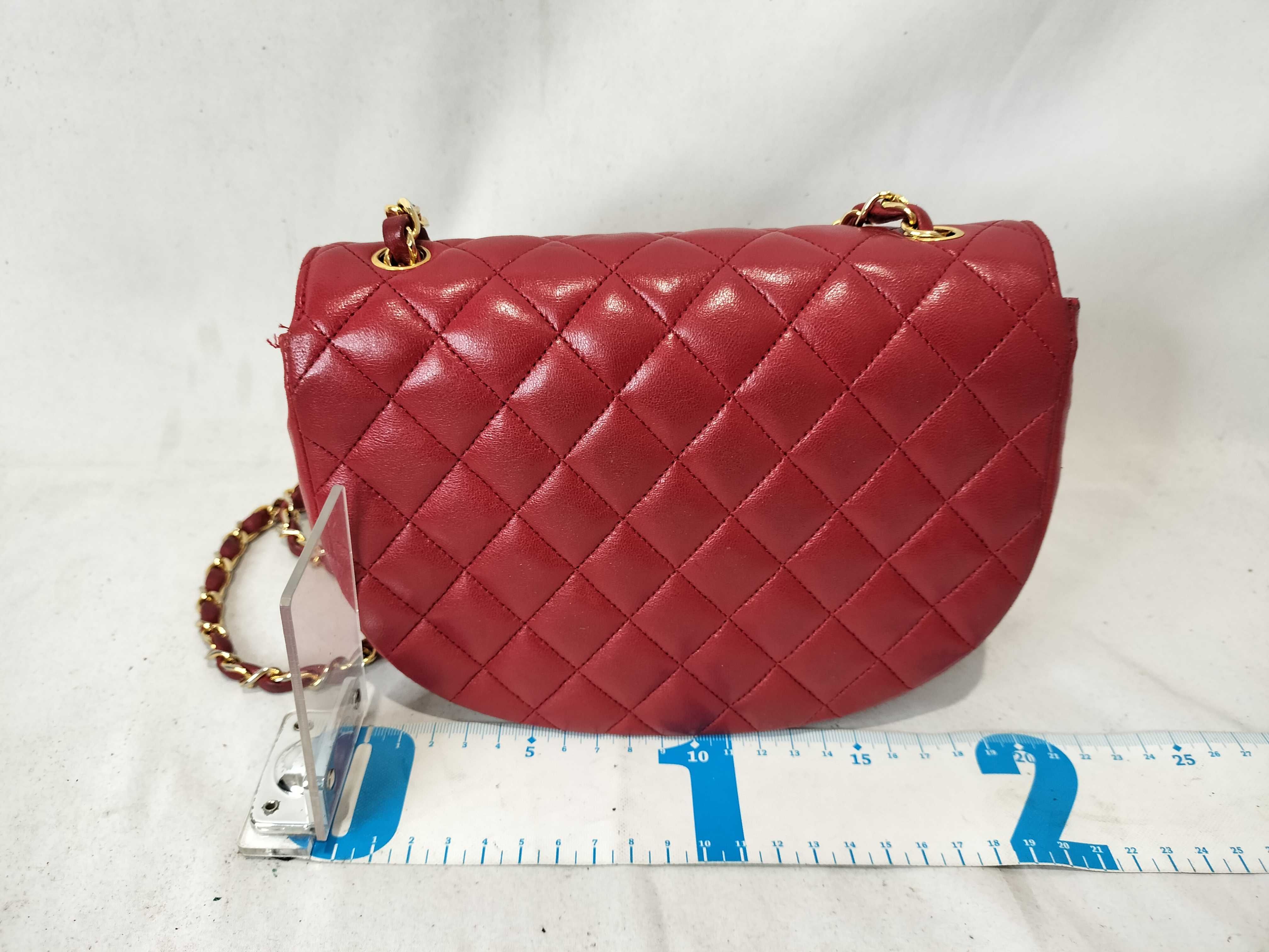 Lambskin Chain Shoulder Bag, Red, Pocket Deterioration — view 3