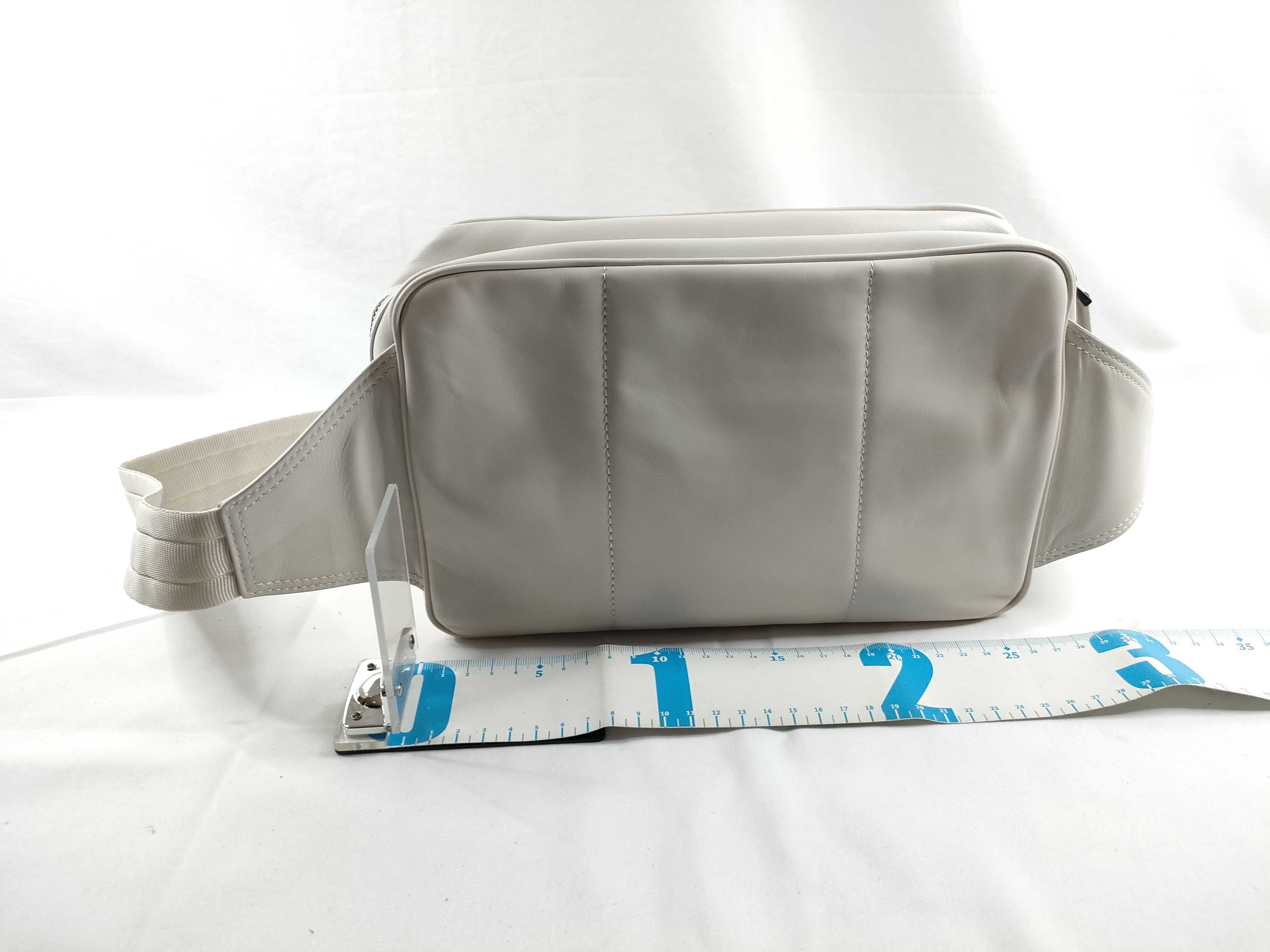 waist bag — view 2