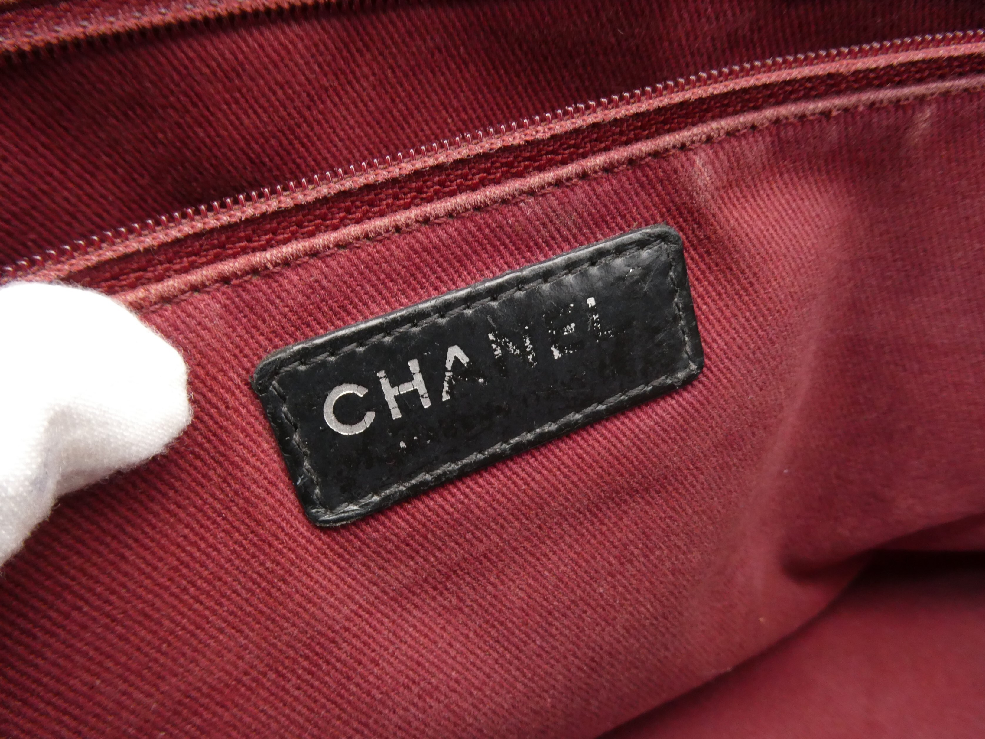 Matelassé Coco Mark Chain Tote Bag — view 8