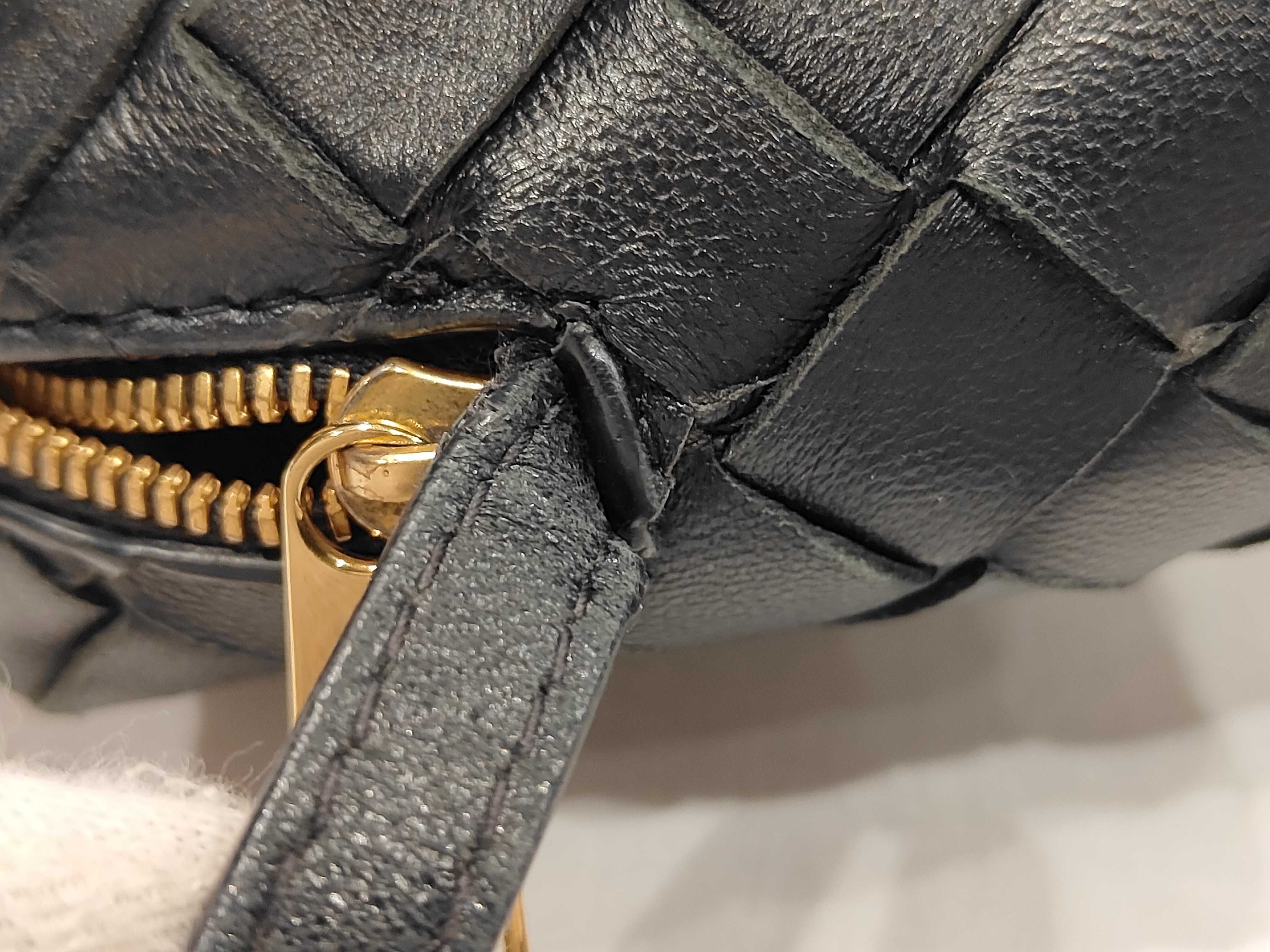 Intrecciato Shoulder Bag — view 13