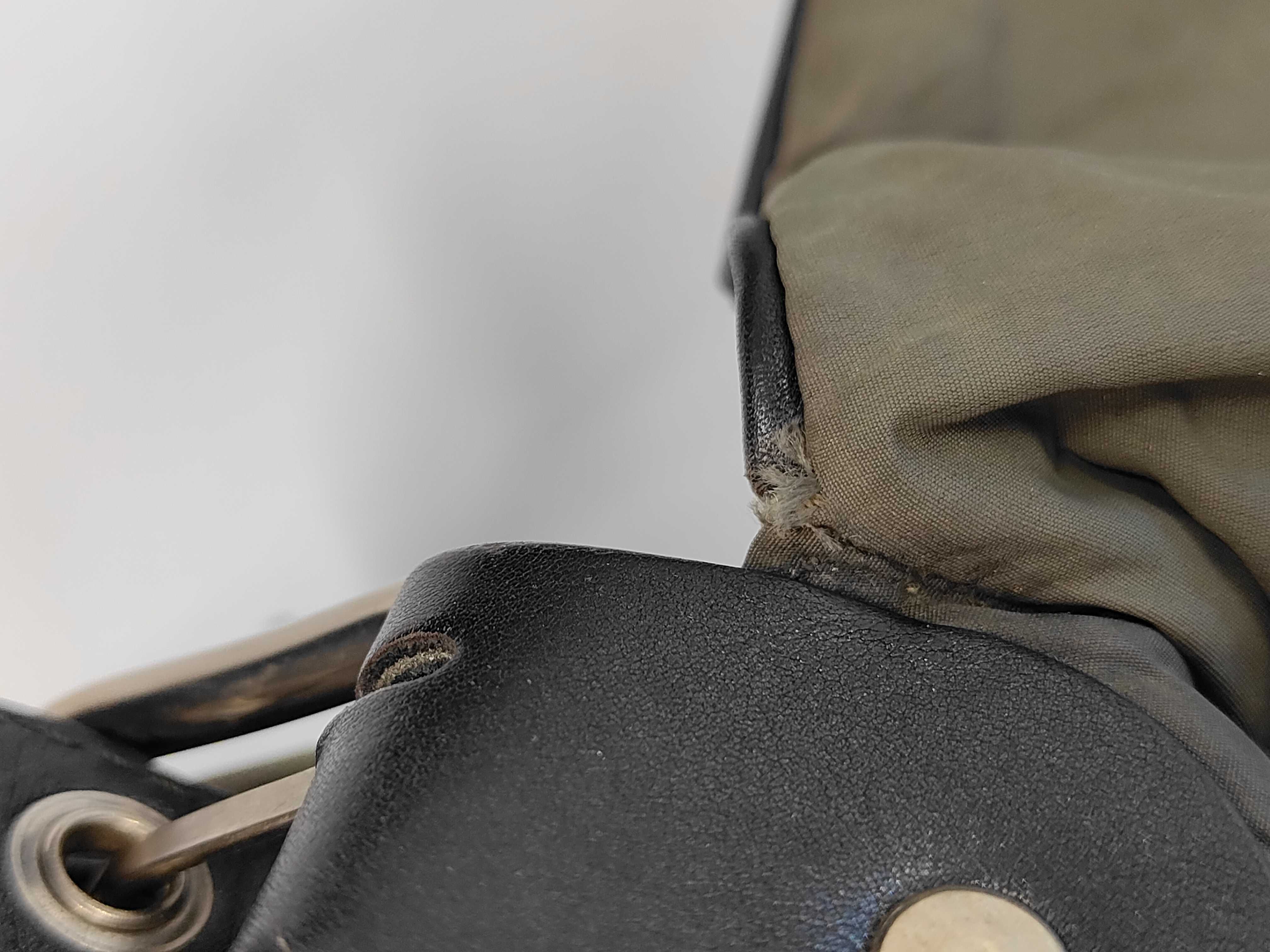 Nylon Shoulder Bag with Belt Messenger Bag — view 11