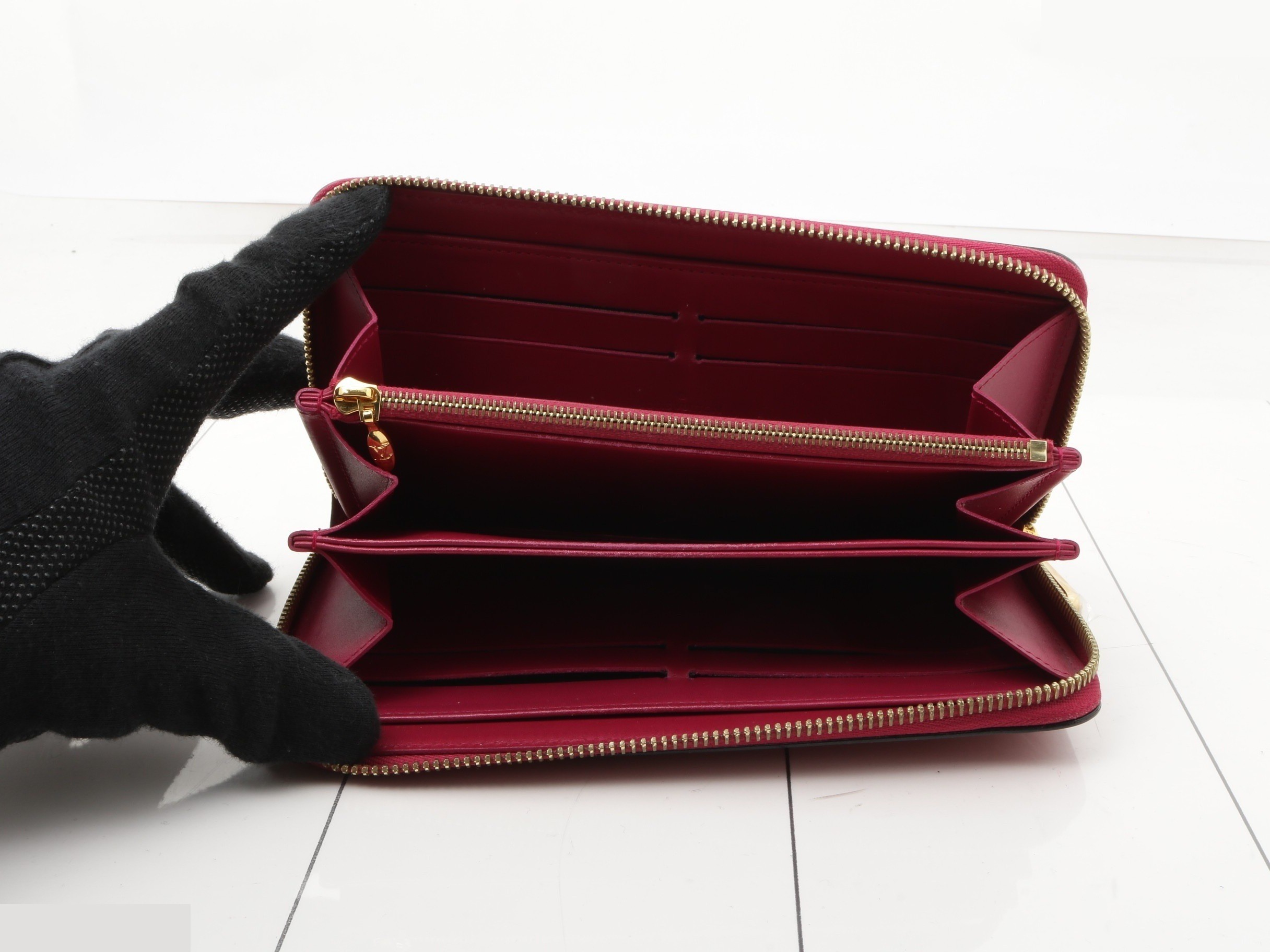 Vernis Long Wallet — view 4