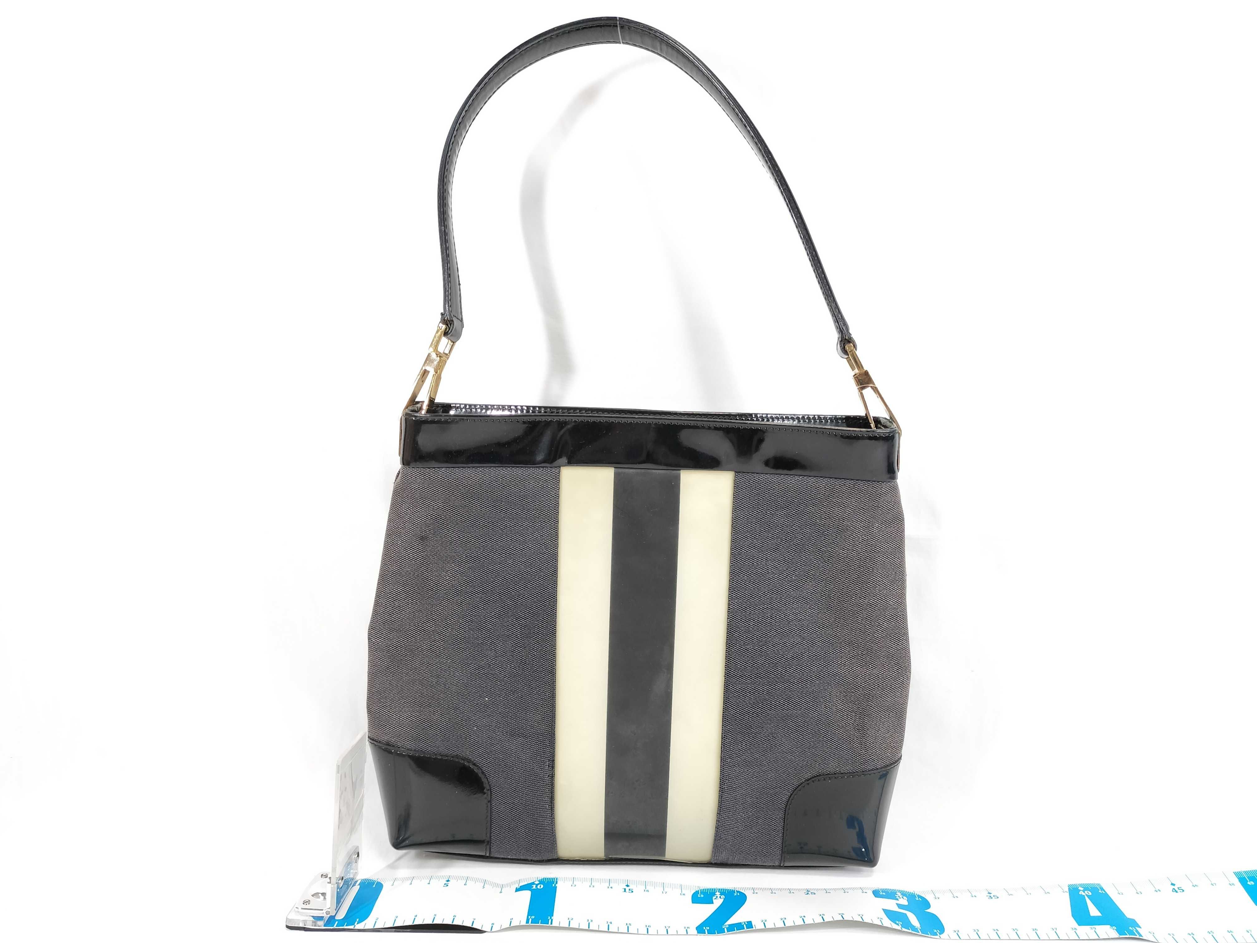 One-Shoulder Handbag — view 2