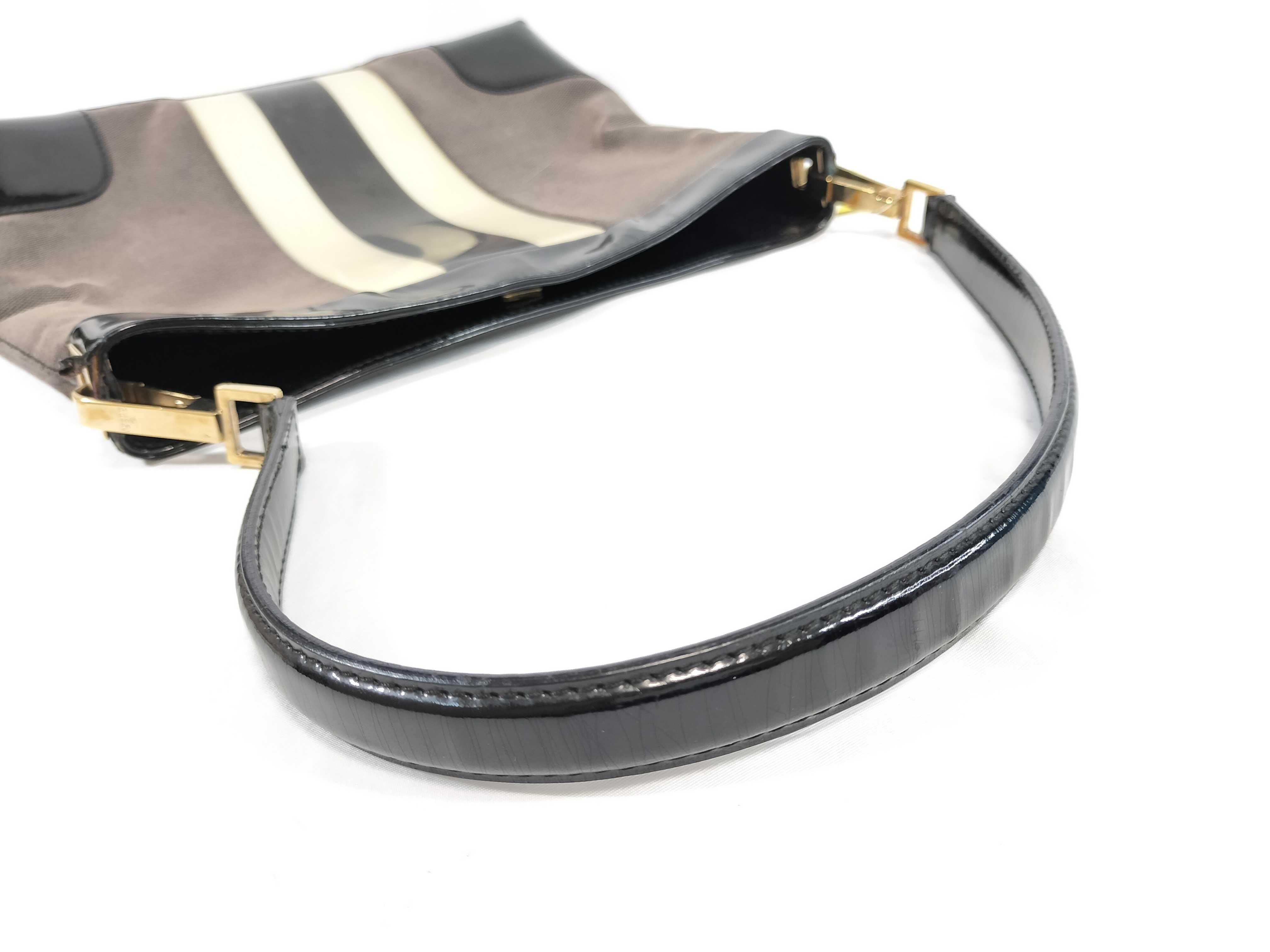 One-Shoulder Handbag — view 3
