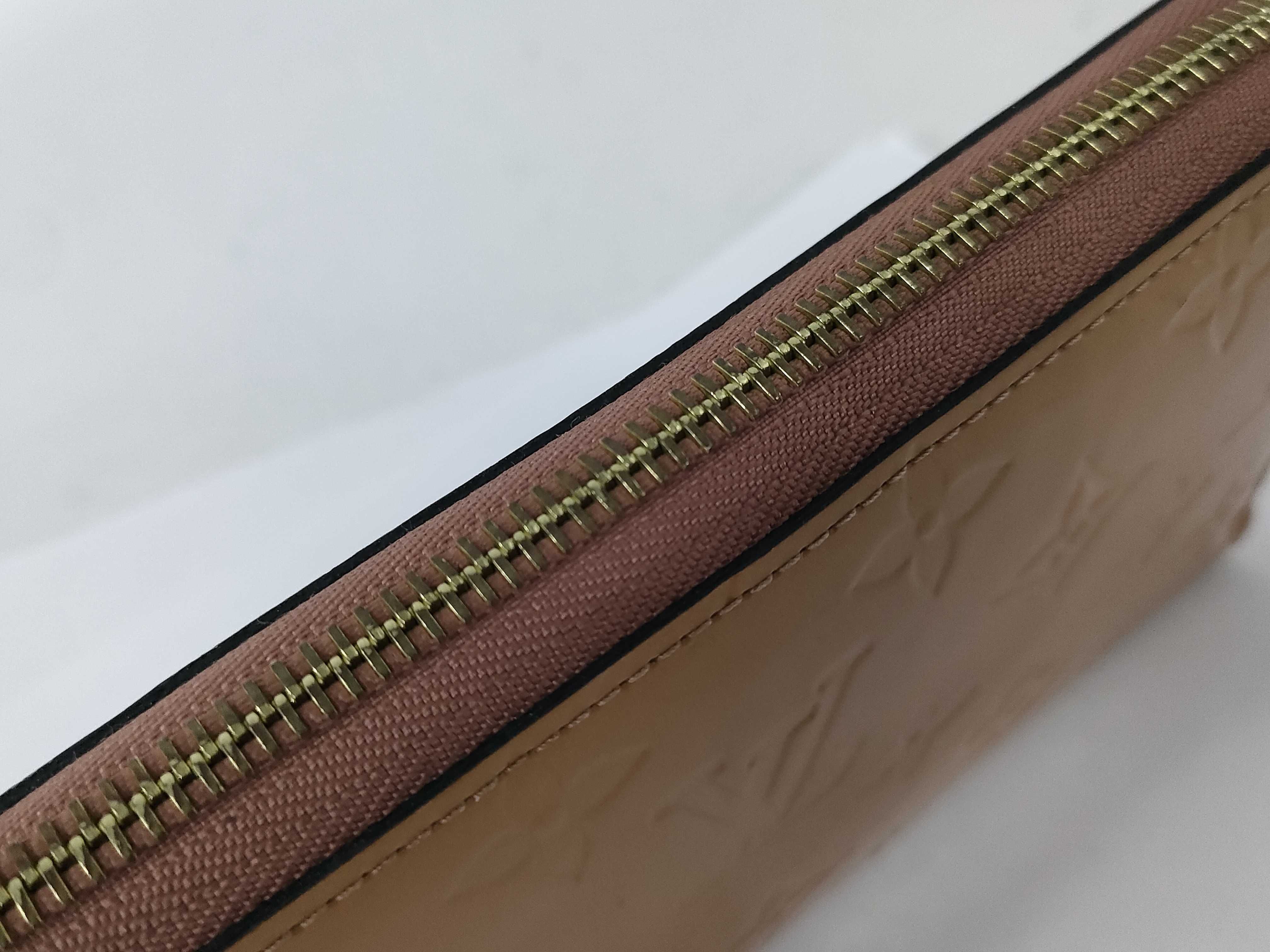 Vernis LV Louis Vuitton Monogram Vernis Zippy Wallet Long Wallet — view 7