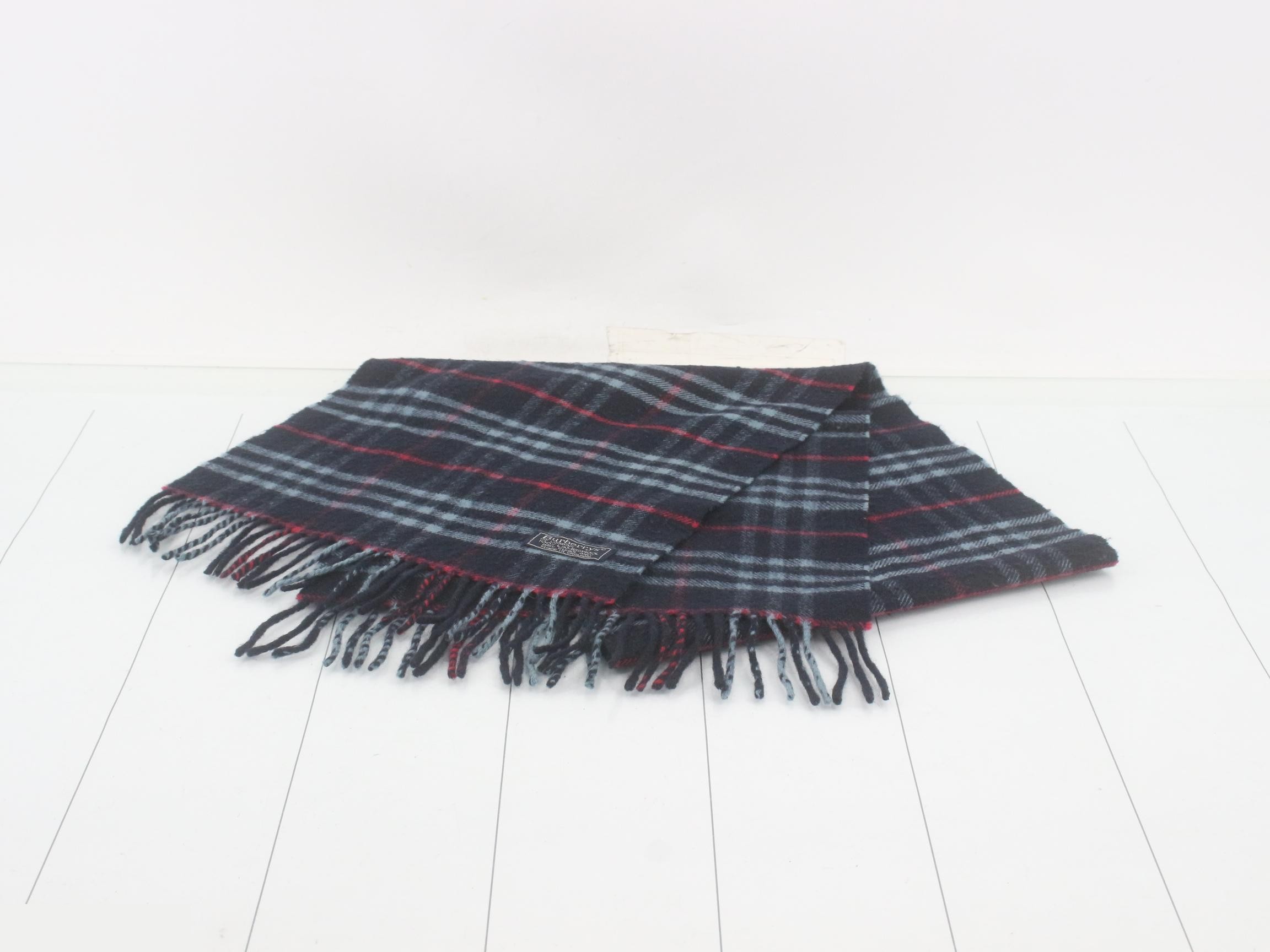 Other lines: Small items, accessories, and scarves — view 2