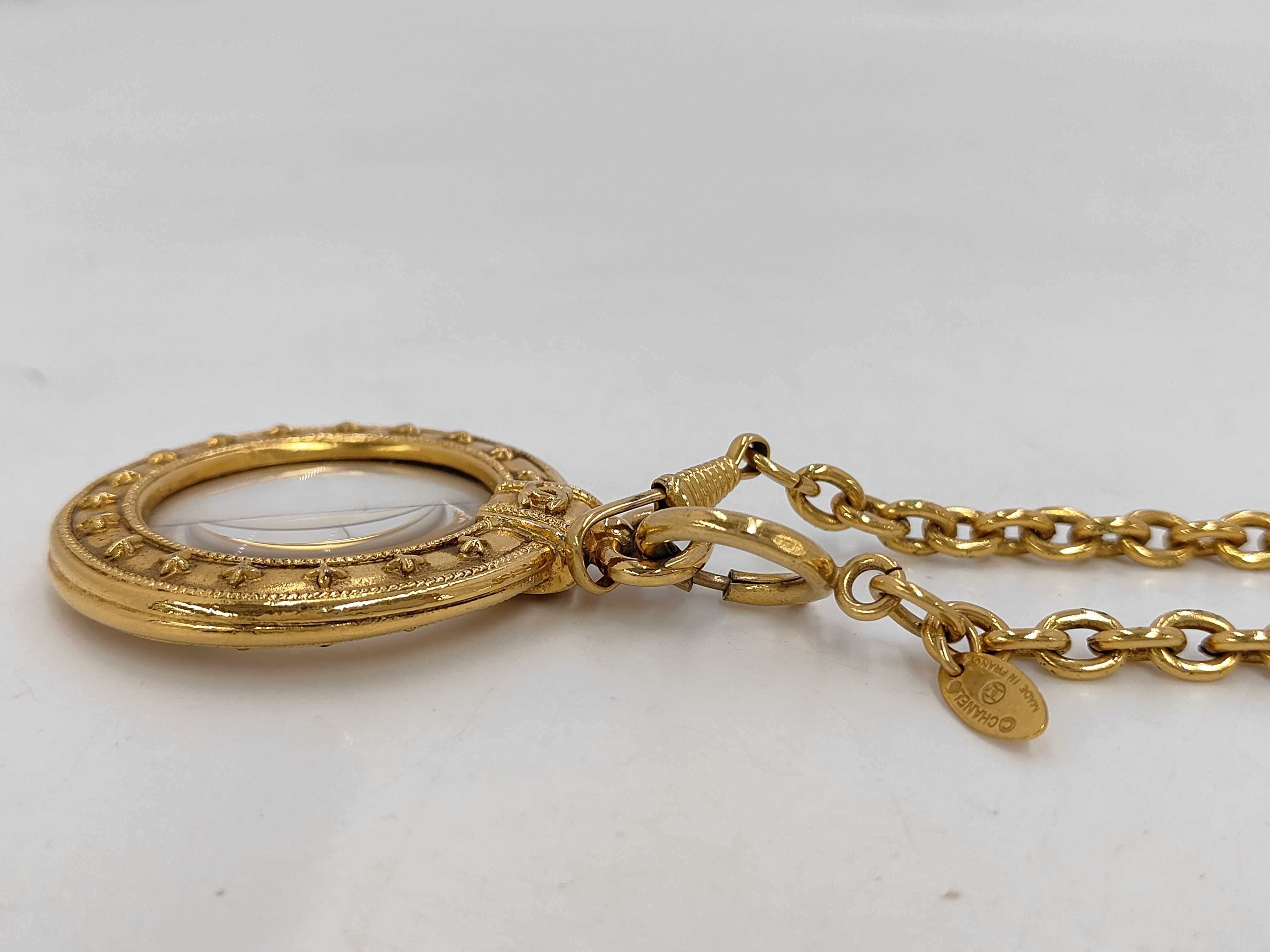 Magnifying Glass Design Pendant Gold Necklace — view 4