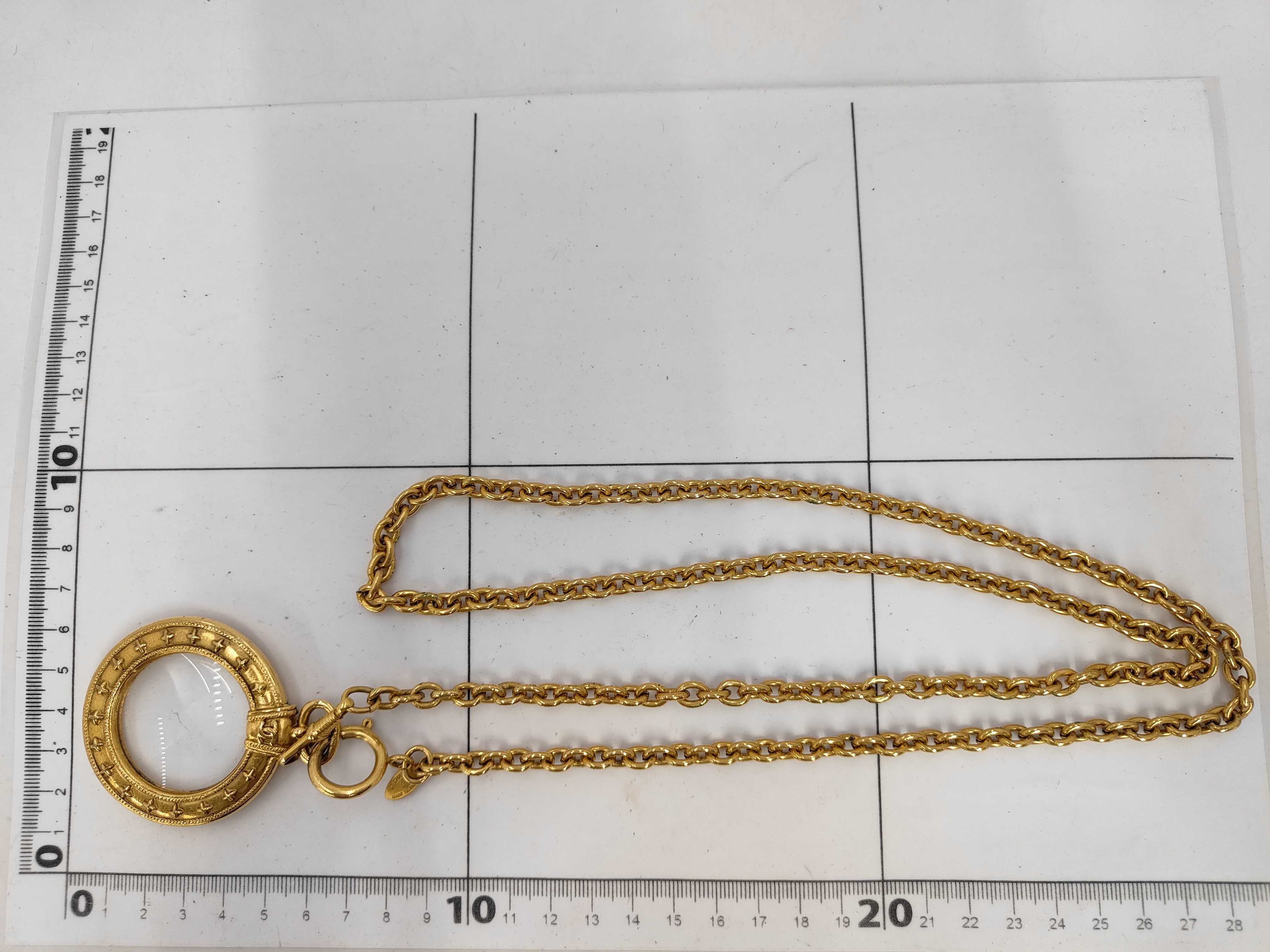 Magnifying Glass Design Pendant Gold Necklace — view 5