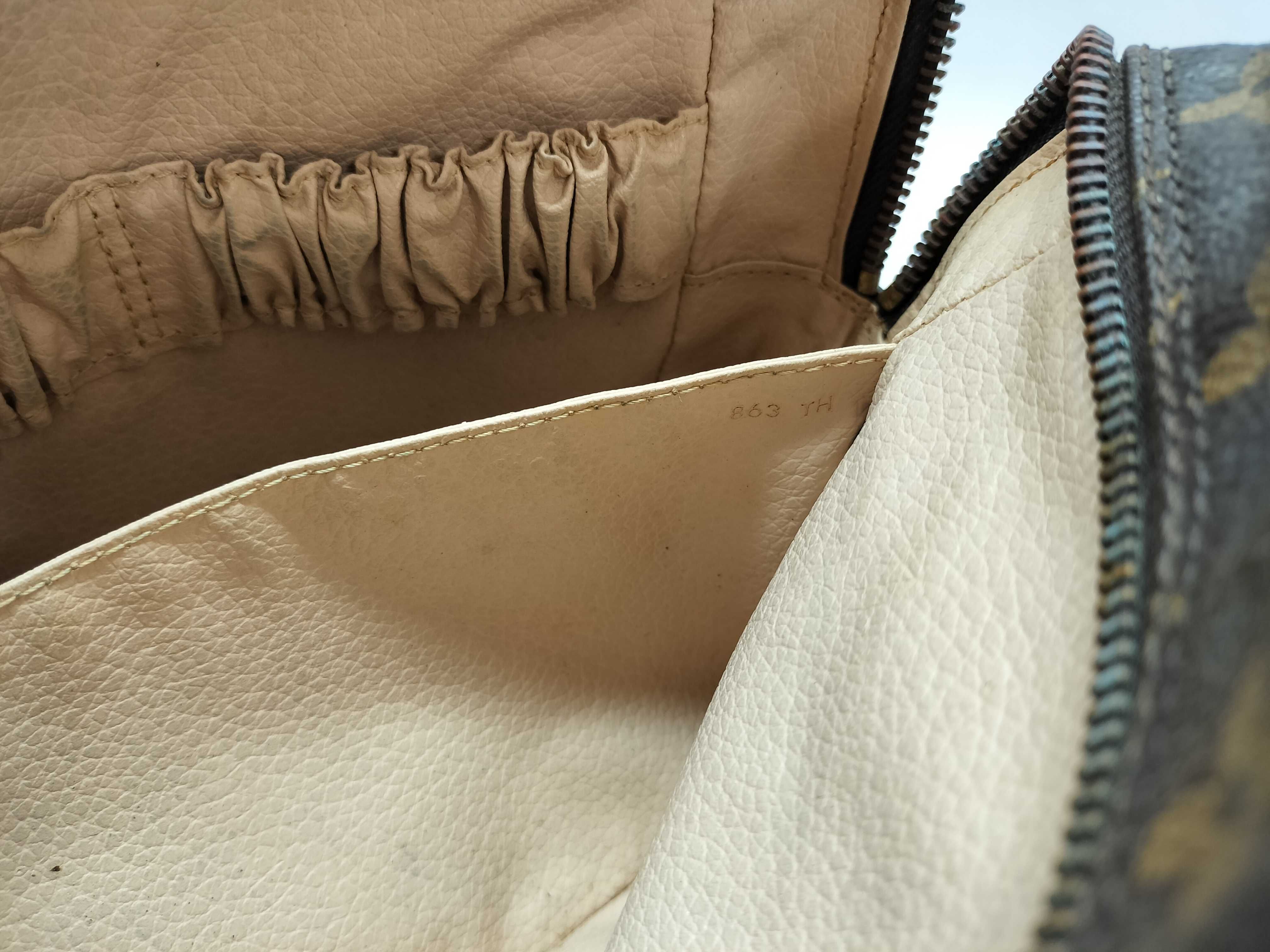 Monogram M47522 Troussard Toilette 28 Handbag (Damaged Zipper) — view 9