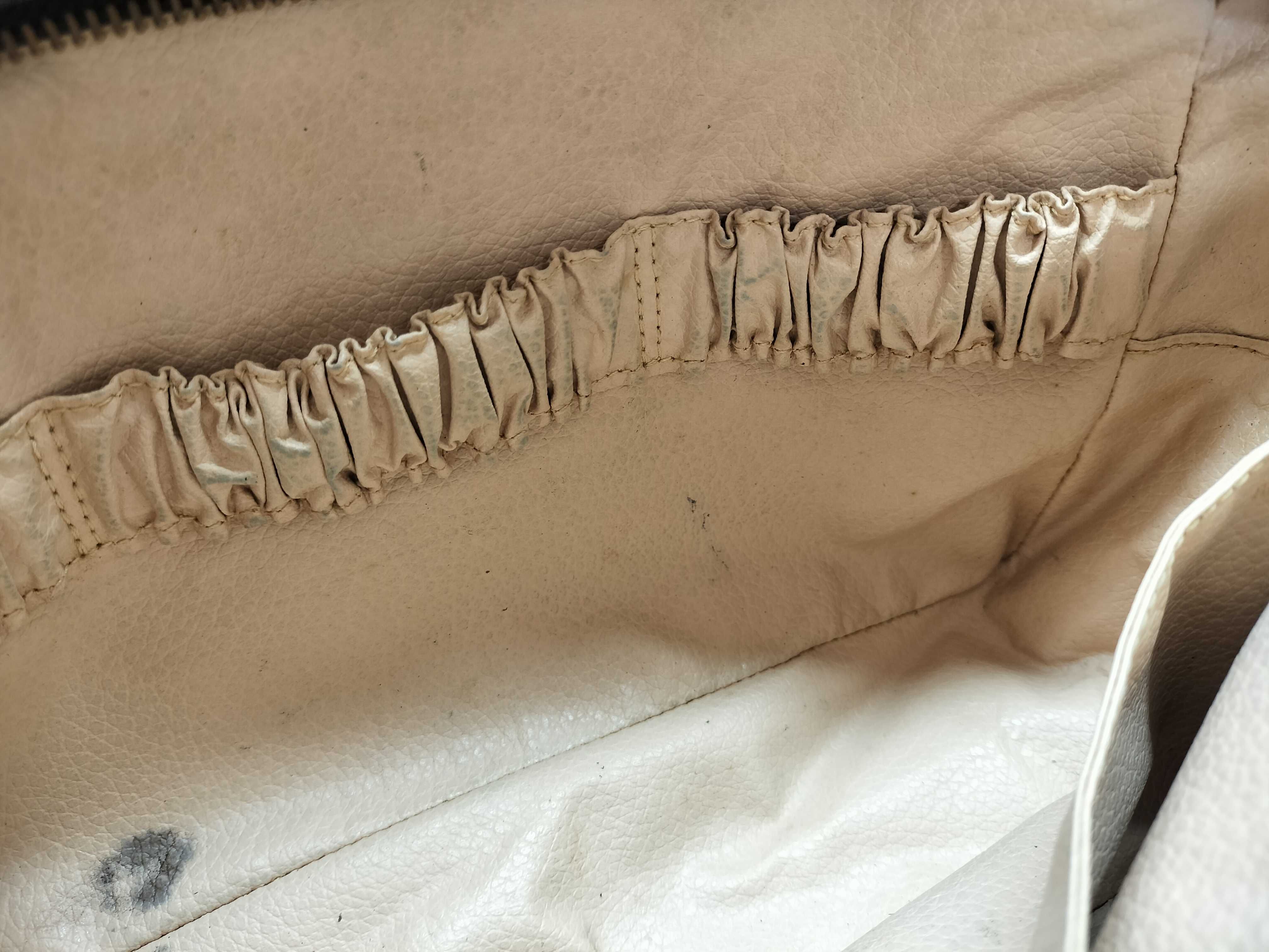 Monogram M47522 Troussard Toilette 28 Handbag (Damaged Zipper) — view 10
