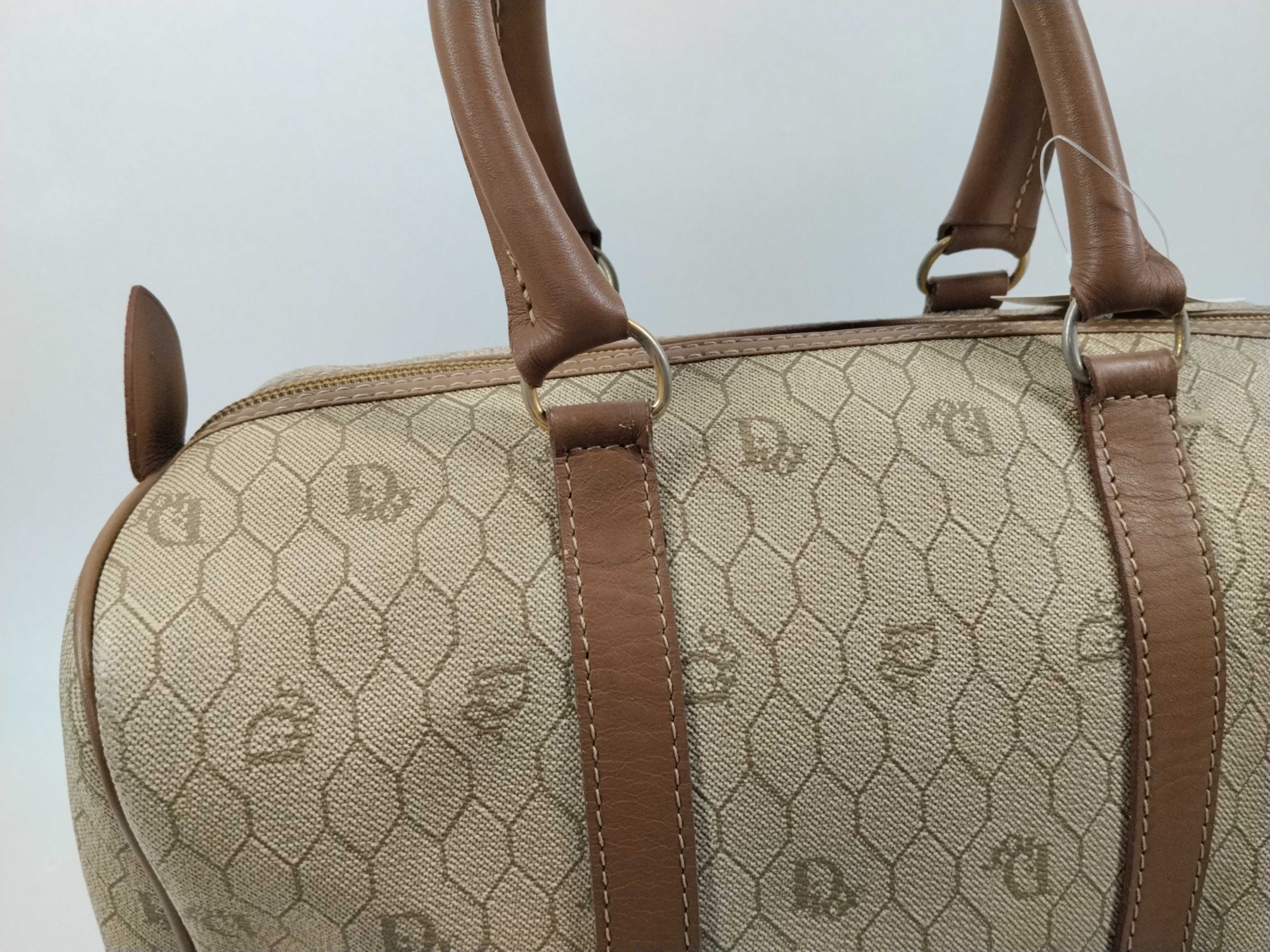 Honeycomb Pattern Boston Bag — view 3