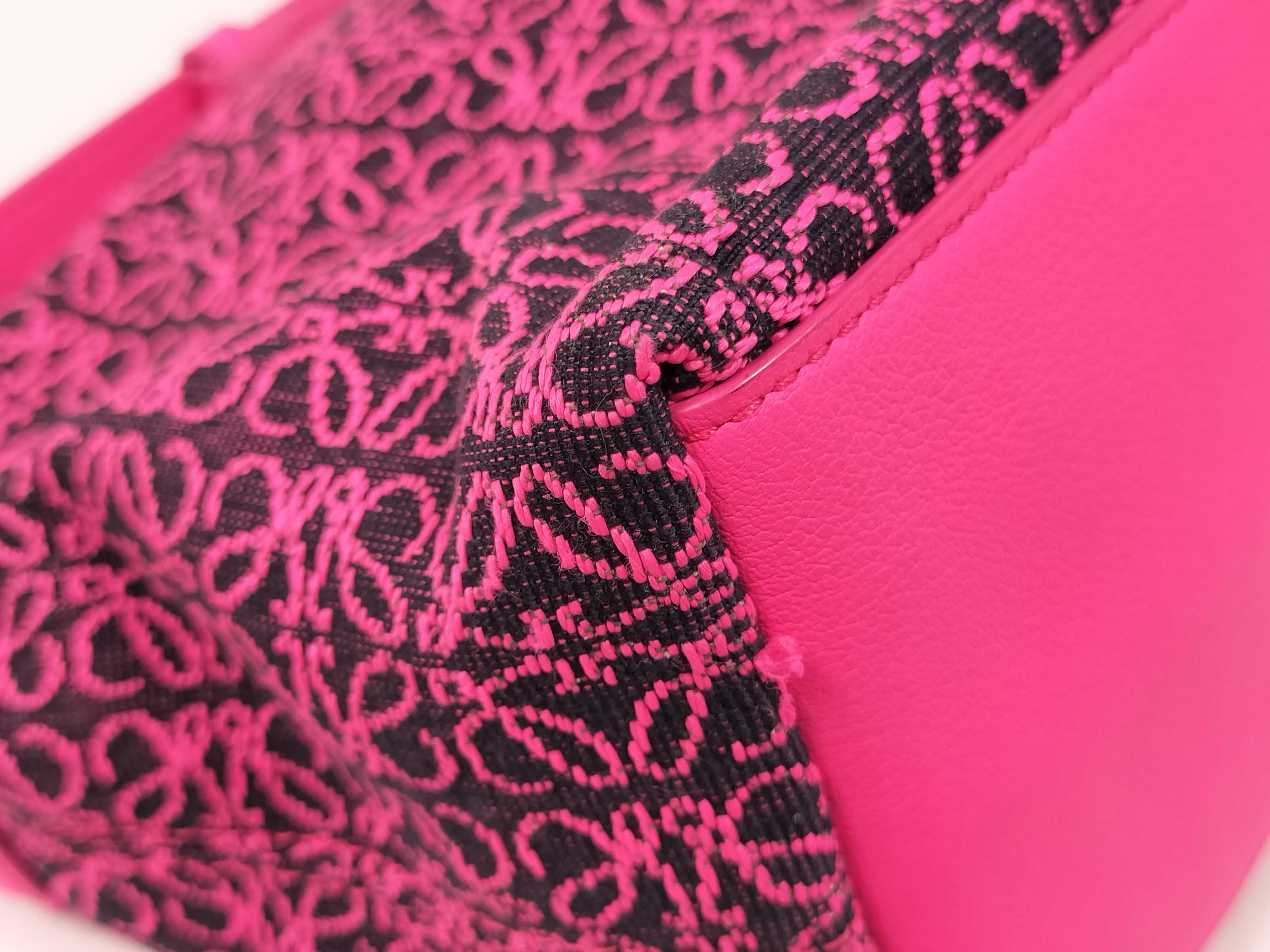 pink handbag — view 6