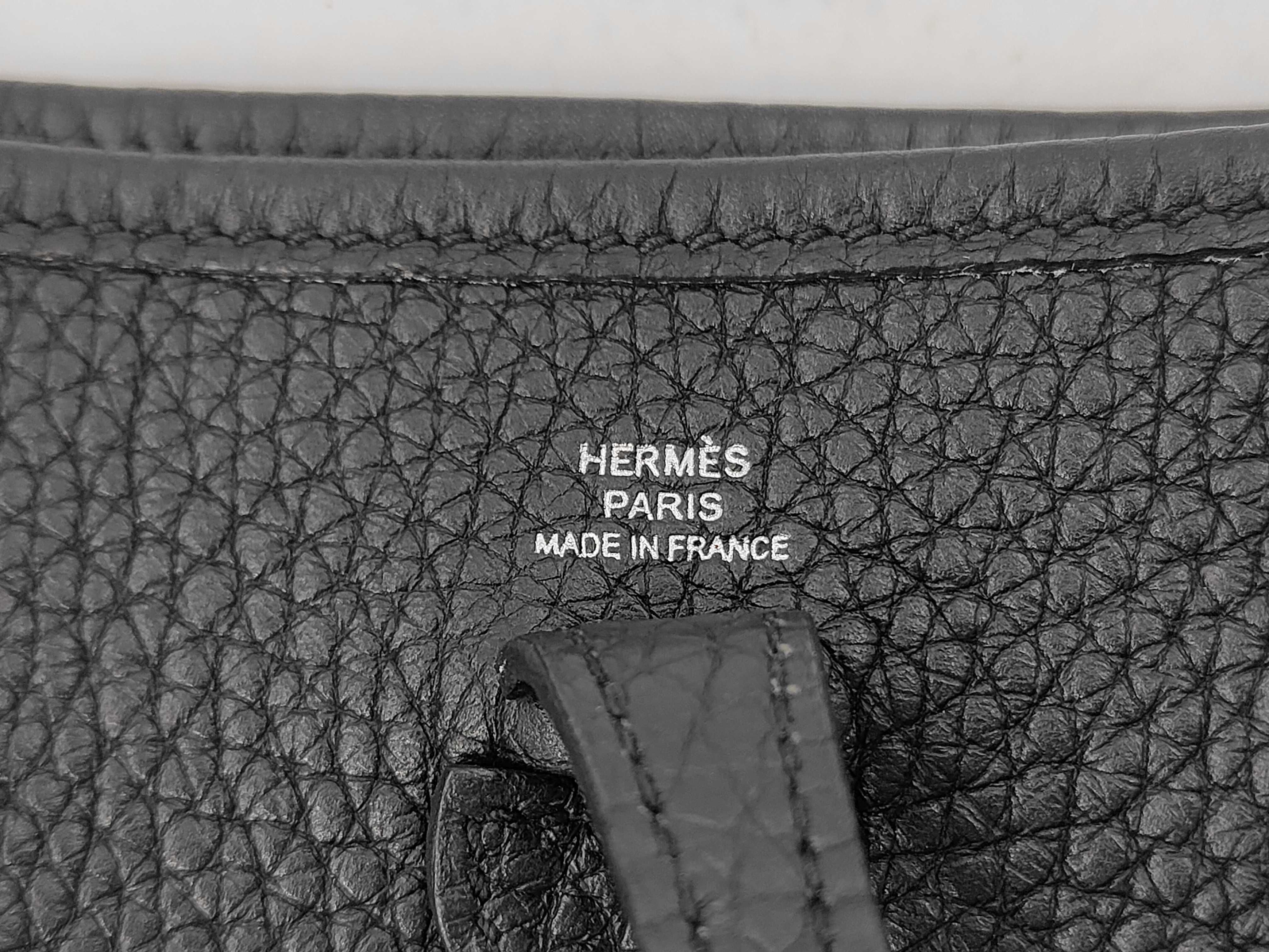 Evelyne 16 TPM Amazon Shoulder Bag — view 9