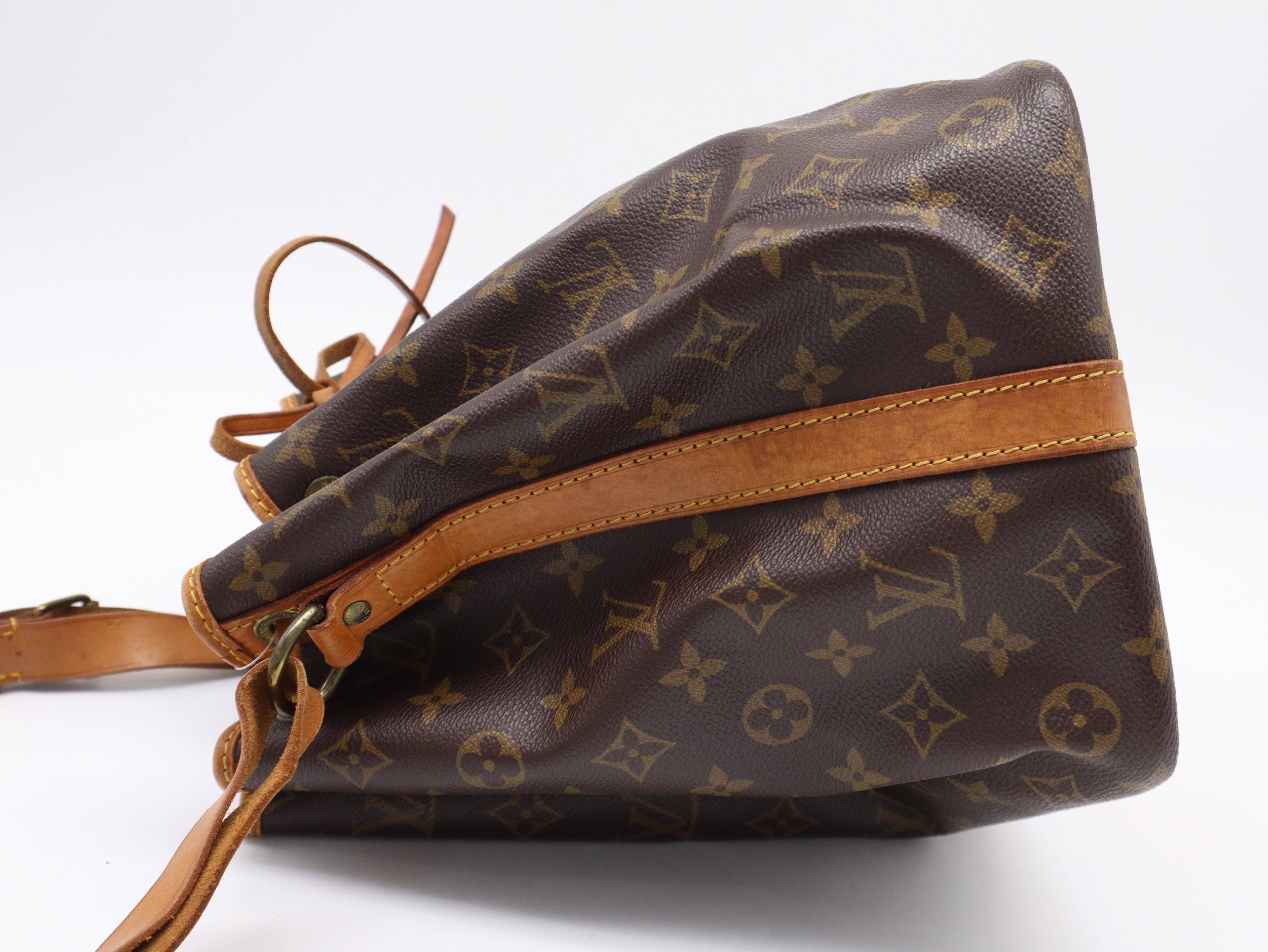 M40818 Monogram Petit Noé Shoulder Bag — view 3