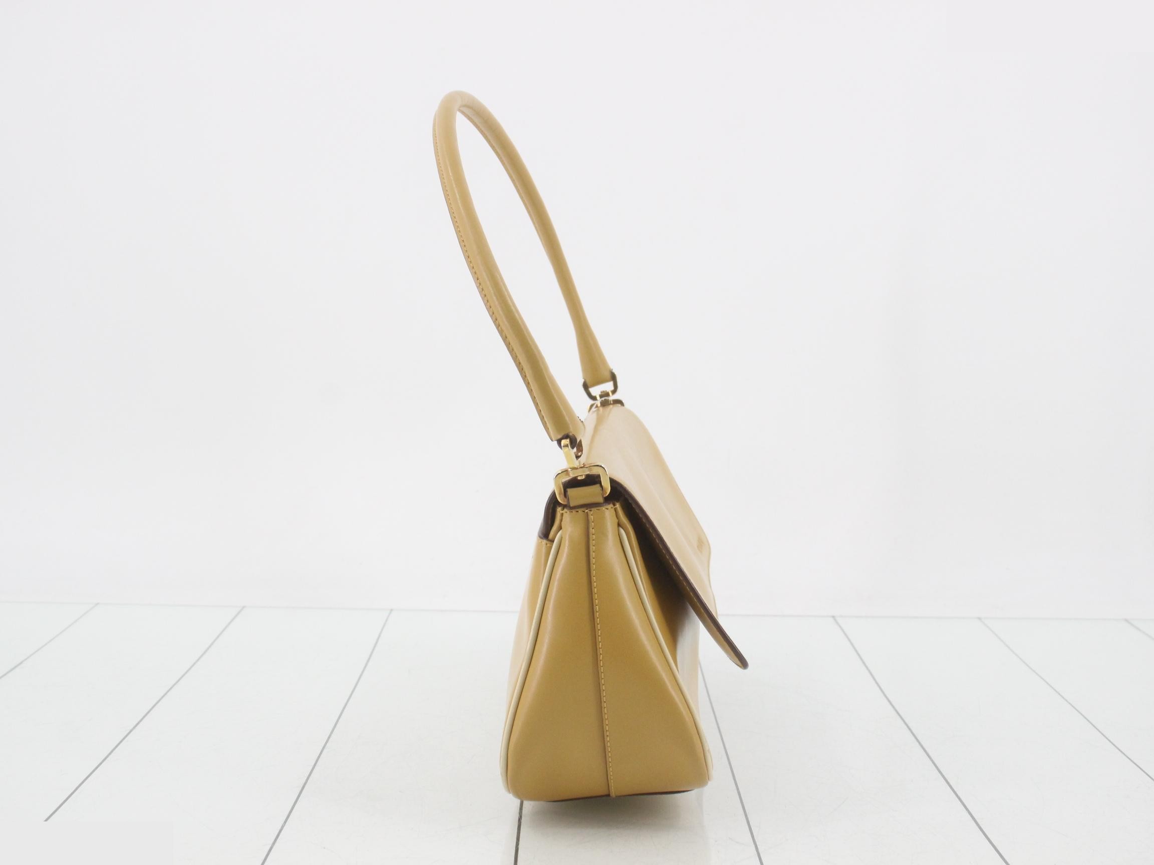 B10689 Archive Shoulder Bag — view 4