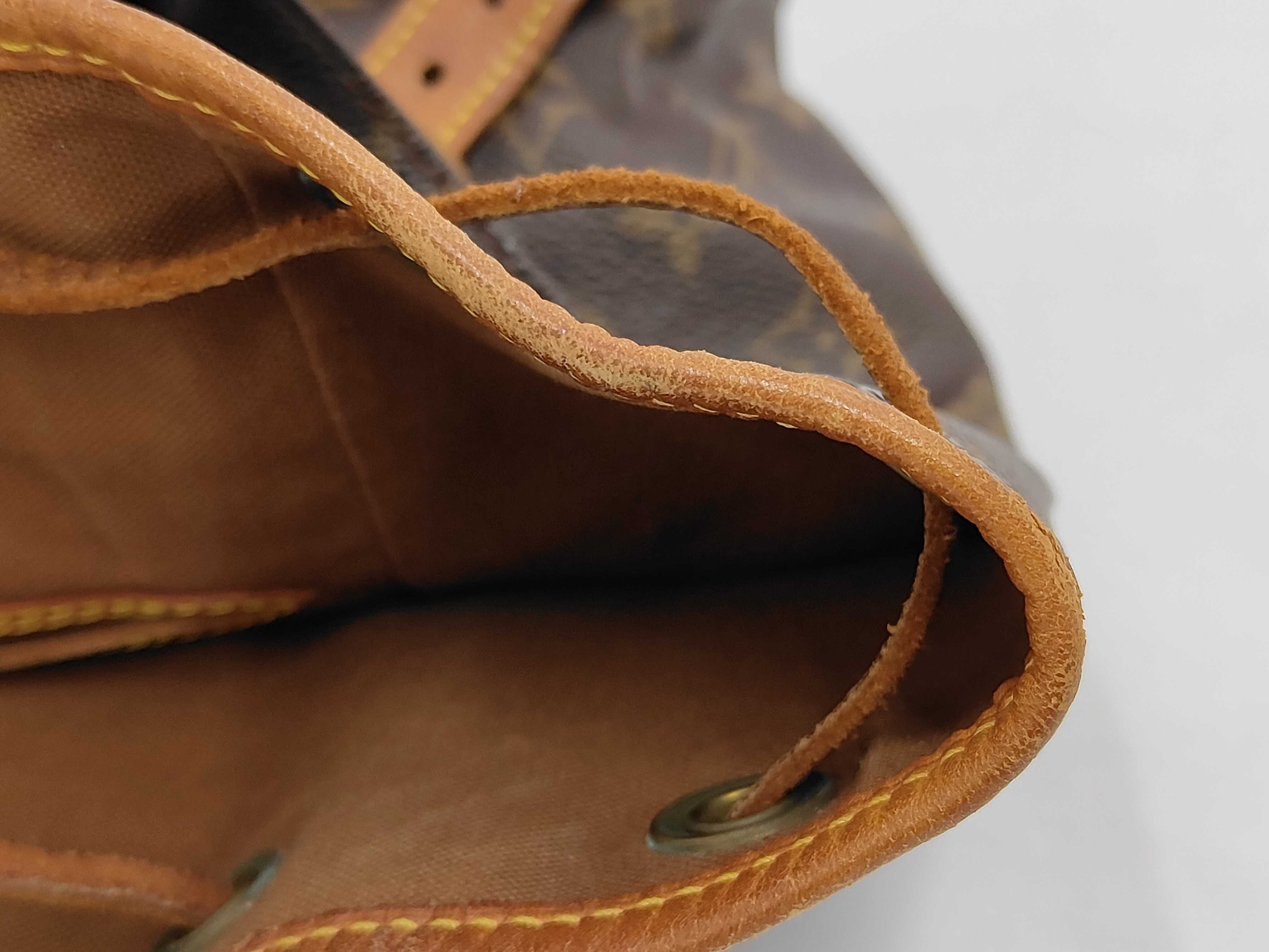 Monogram Louis Vuitton Monogram Montsouris MM SP1917 Backpack — view 10
