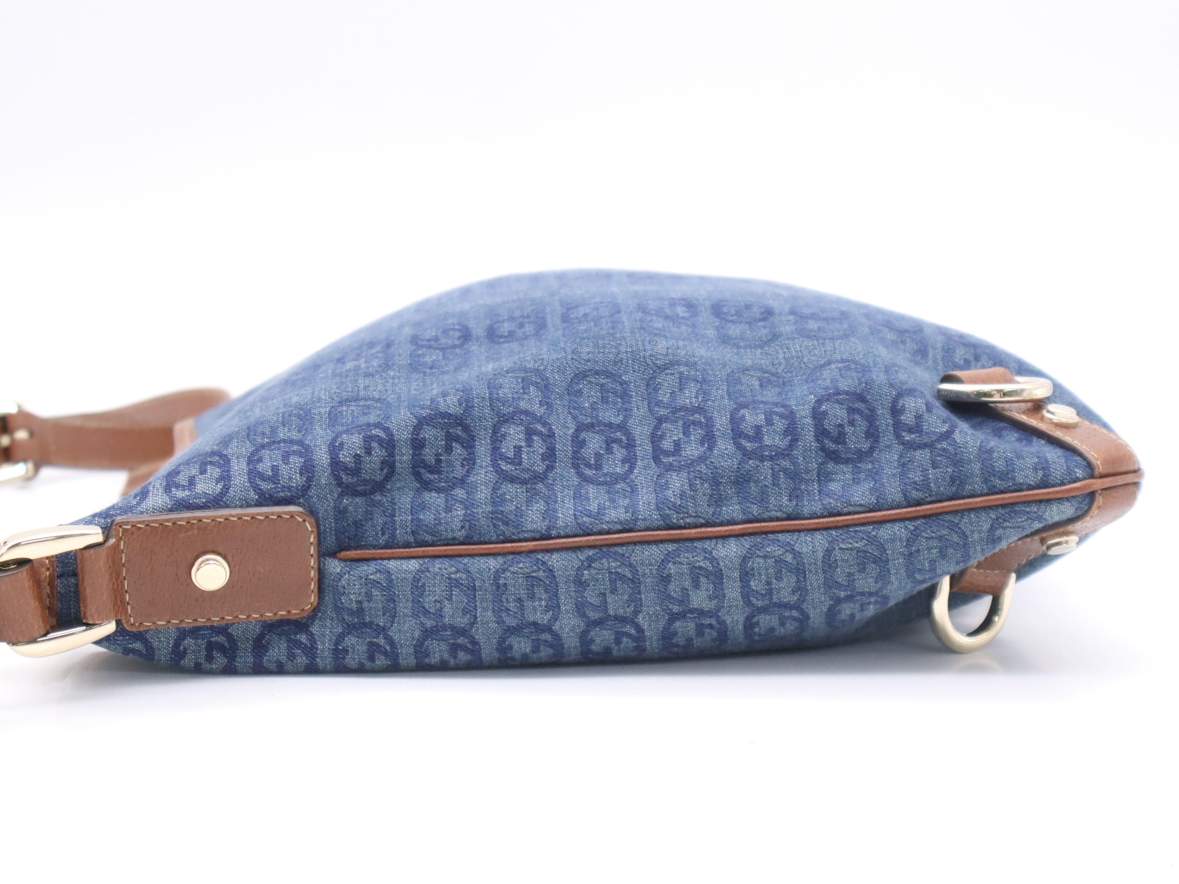 131326 Denim Interlocking G Shoulder Bag Blue Gold Hardware Shoulder Bag — view 3