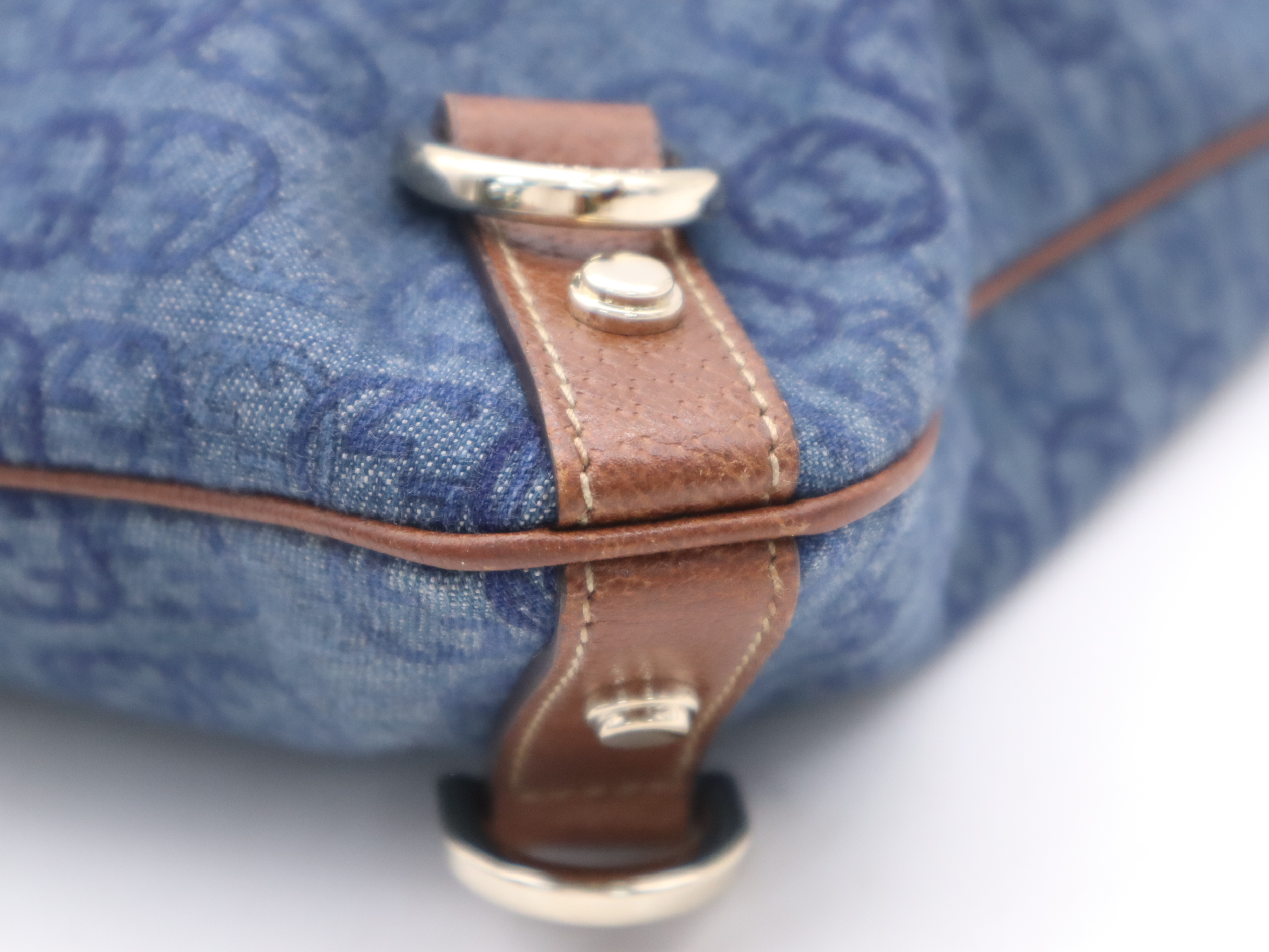 131326 Denim Interlocking G Shoulder Bag Blue Gold Hardware Shoulder Bag — view 9