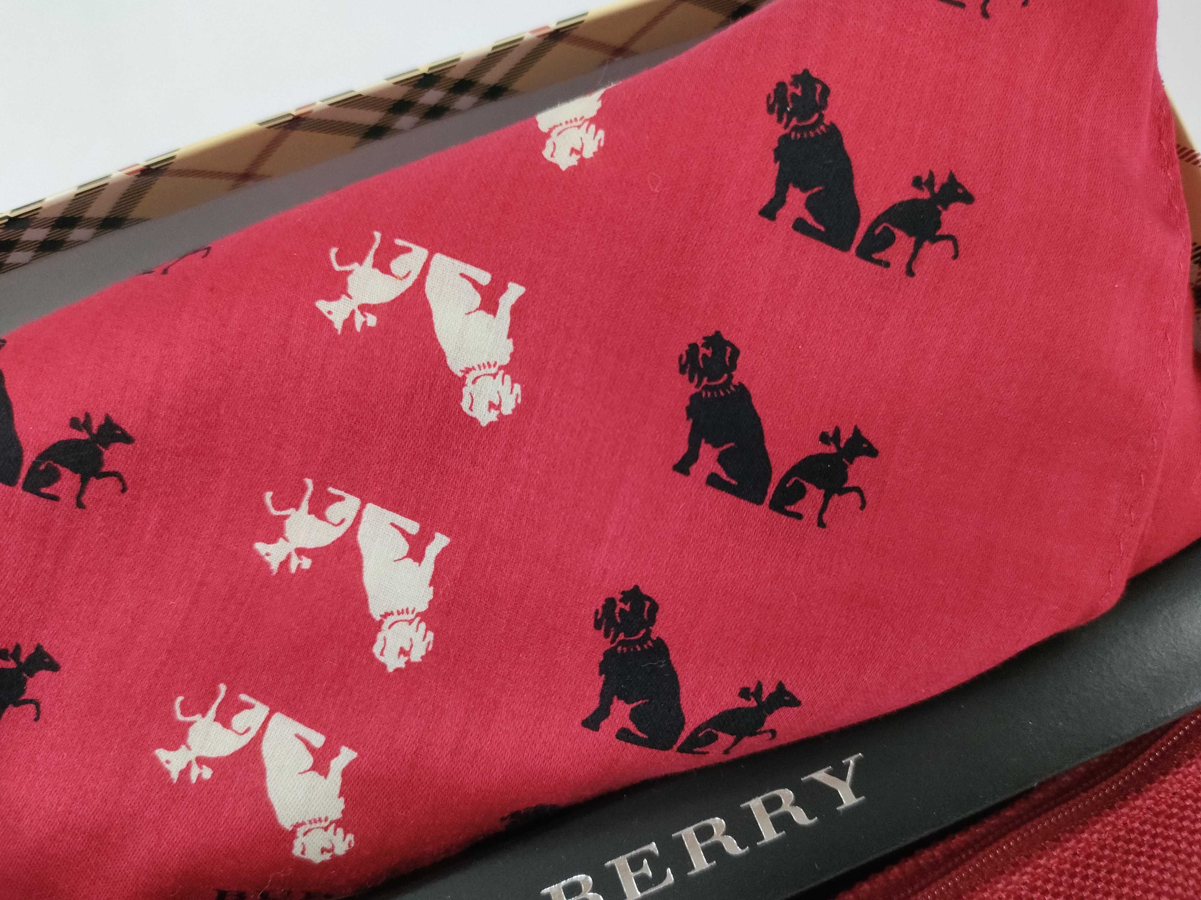 pouch, handkerchief, and other accessories (with box) — view 4
