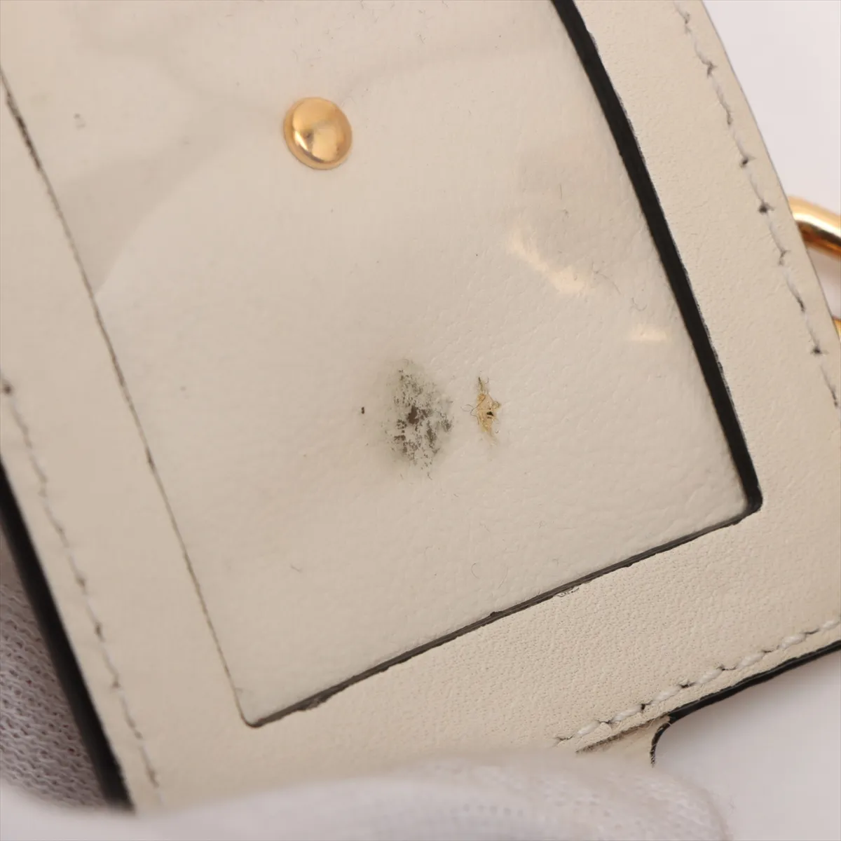 Rockstud Leather Chain Shoulder Bag White — view 10
