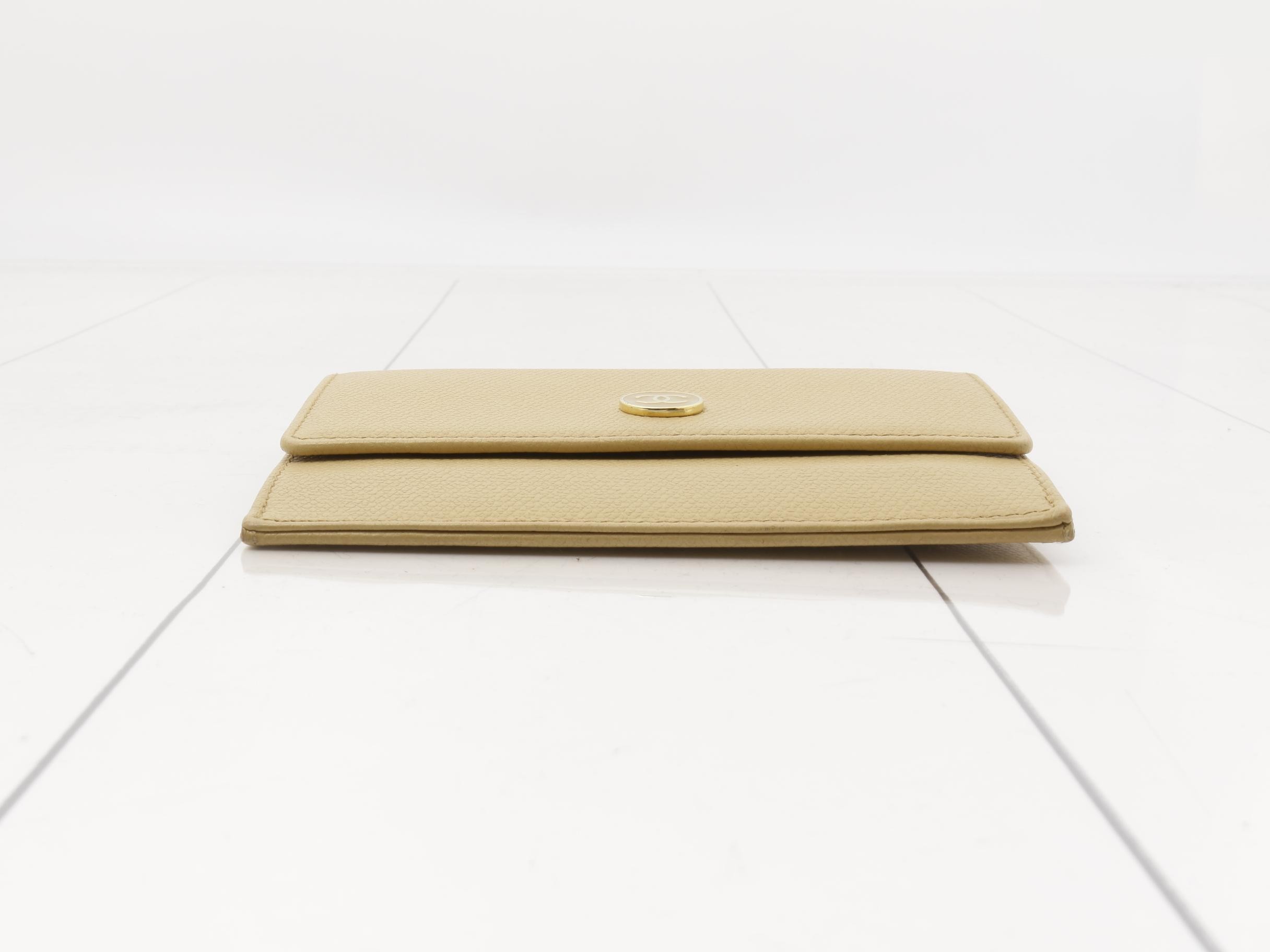 Coco Button Leather Key — view 3