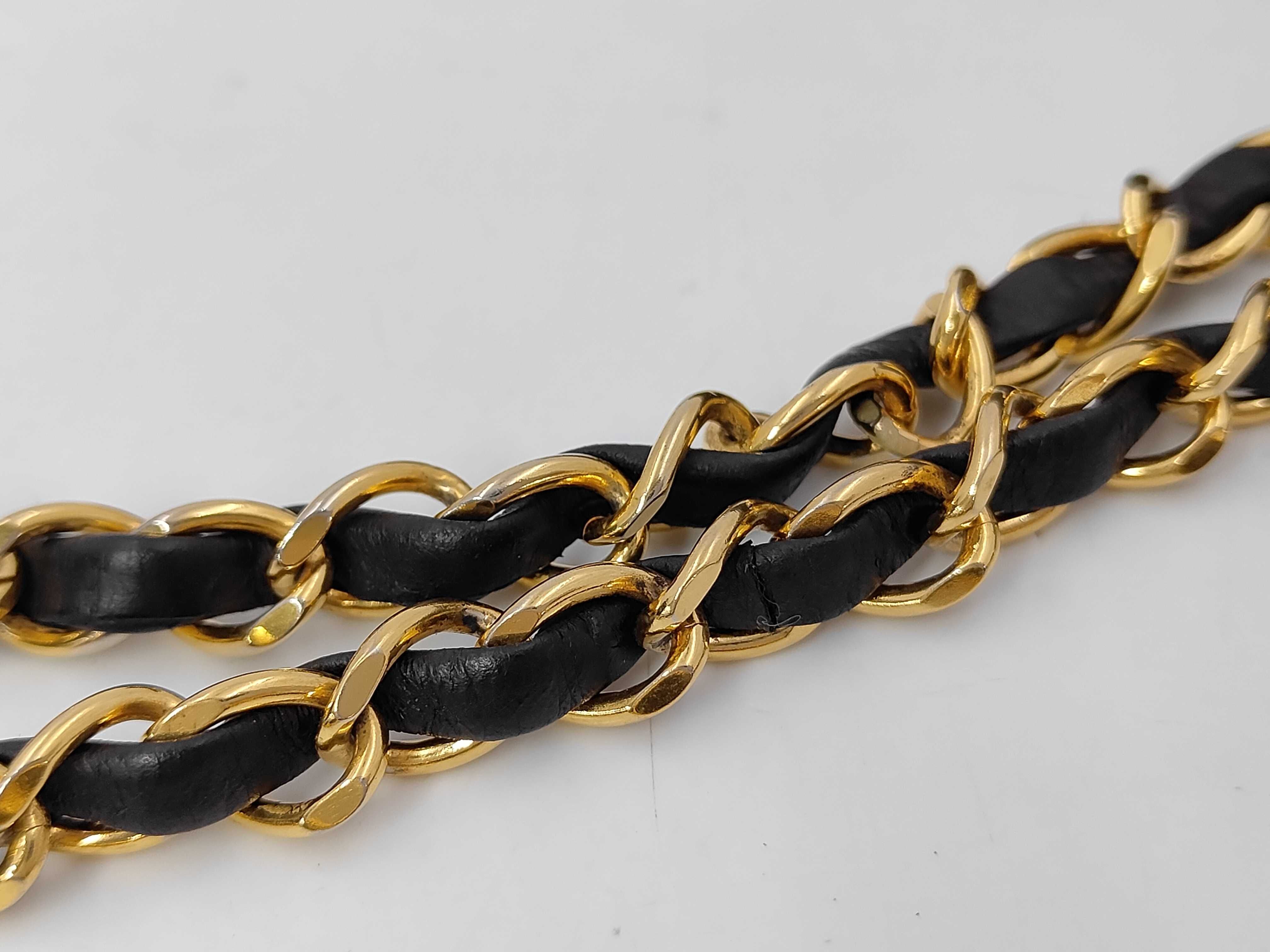 Matelassé 25 Diana No. 2 Chain Shoulder Bag — view 5
