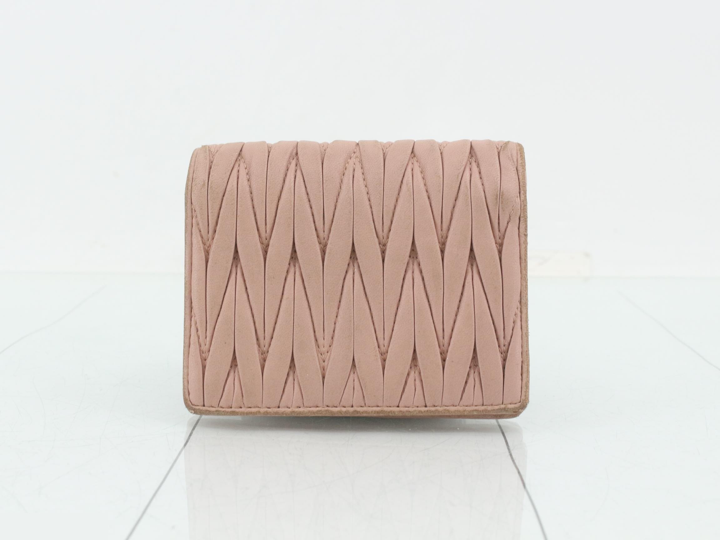 5MV204 Matelassé (Bag) / Wallet — view 2
