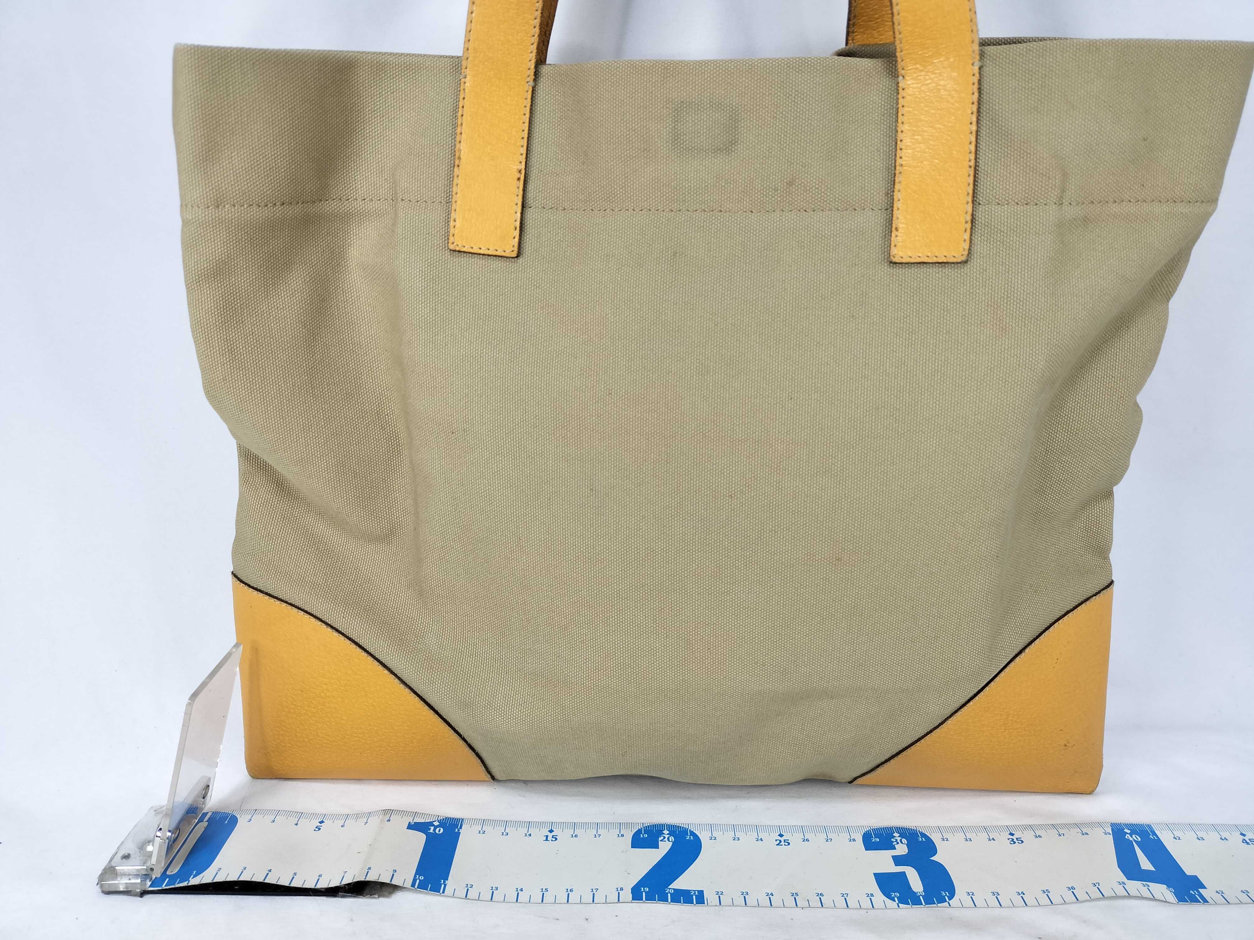 handbag — view 2
