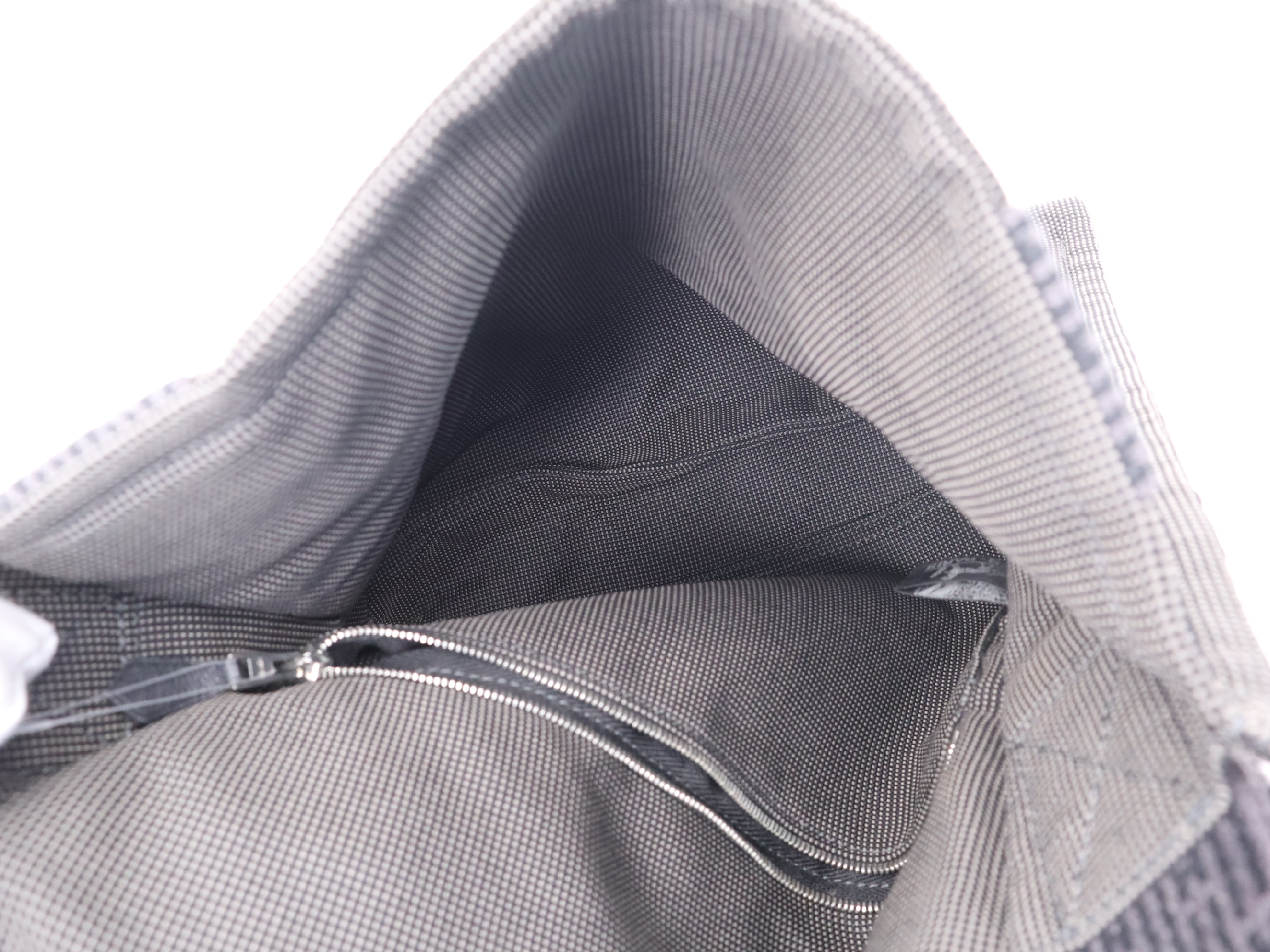 Canvas x Leather Herline Bassas PM Grey Silver Hardware Shoulder Bag — view 12