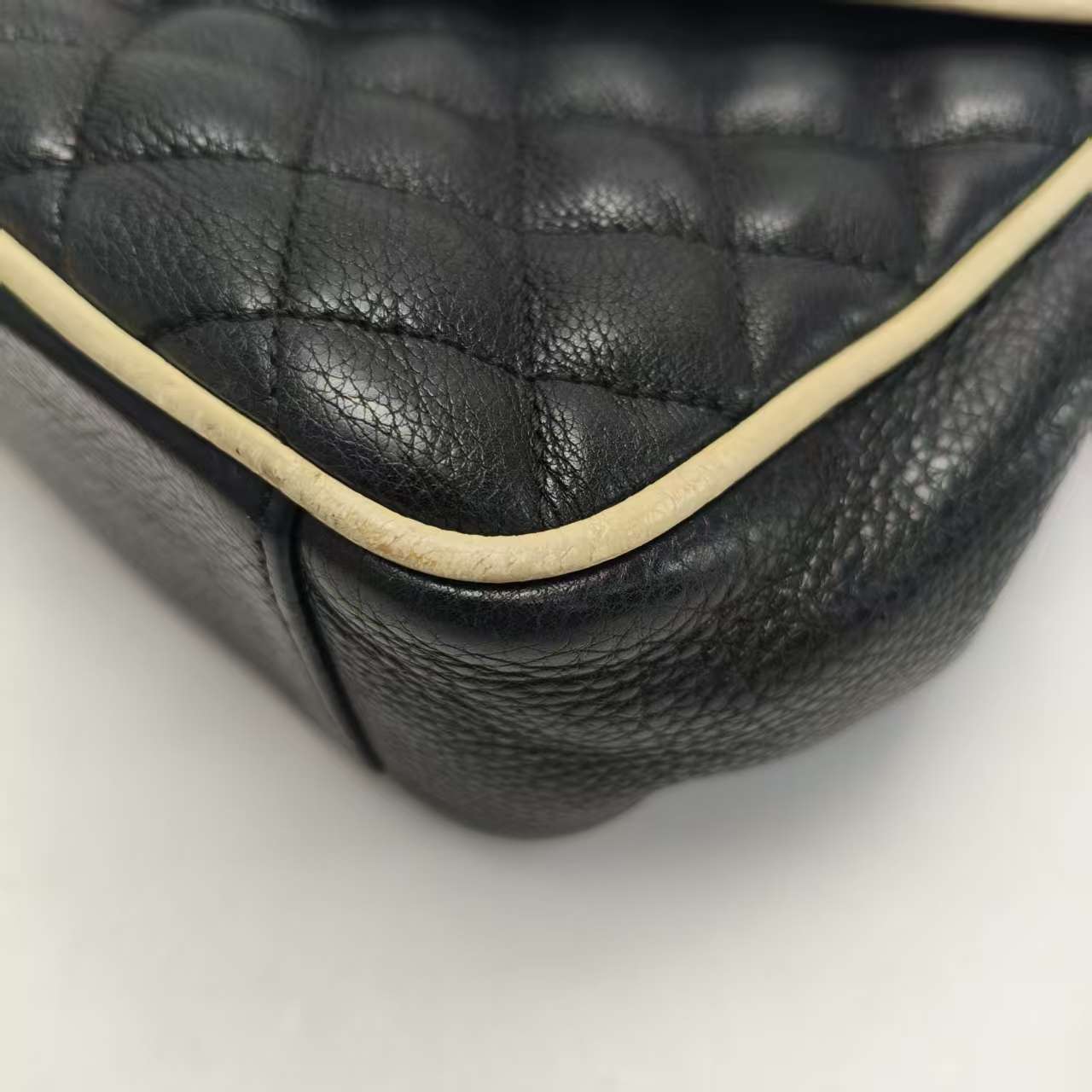 【*Shipped from: China*】Yves Saint Laurent Envelope Leather Shoulder Bag — view 7