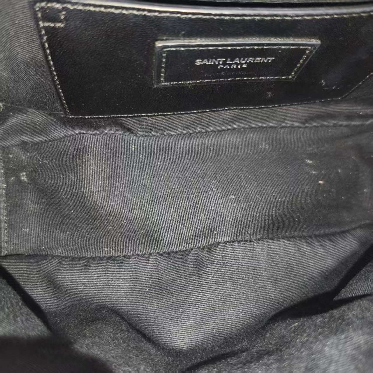 【*Shipped from: China*】Yves Saint Laurent Envelope Leather Shoulder Bag — view 8