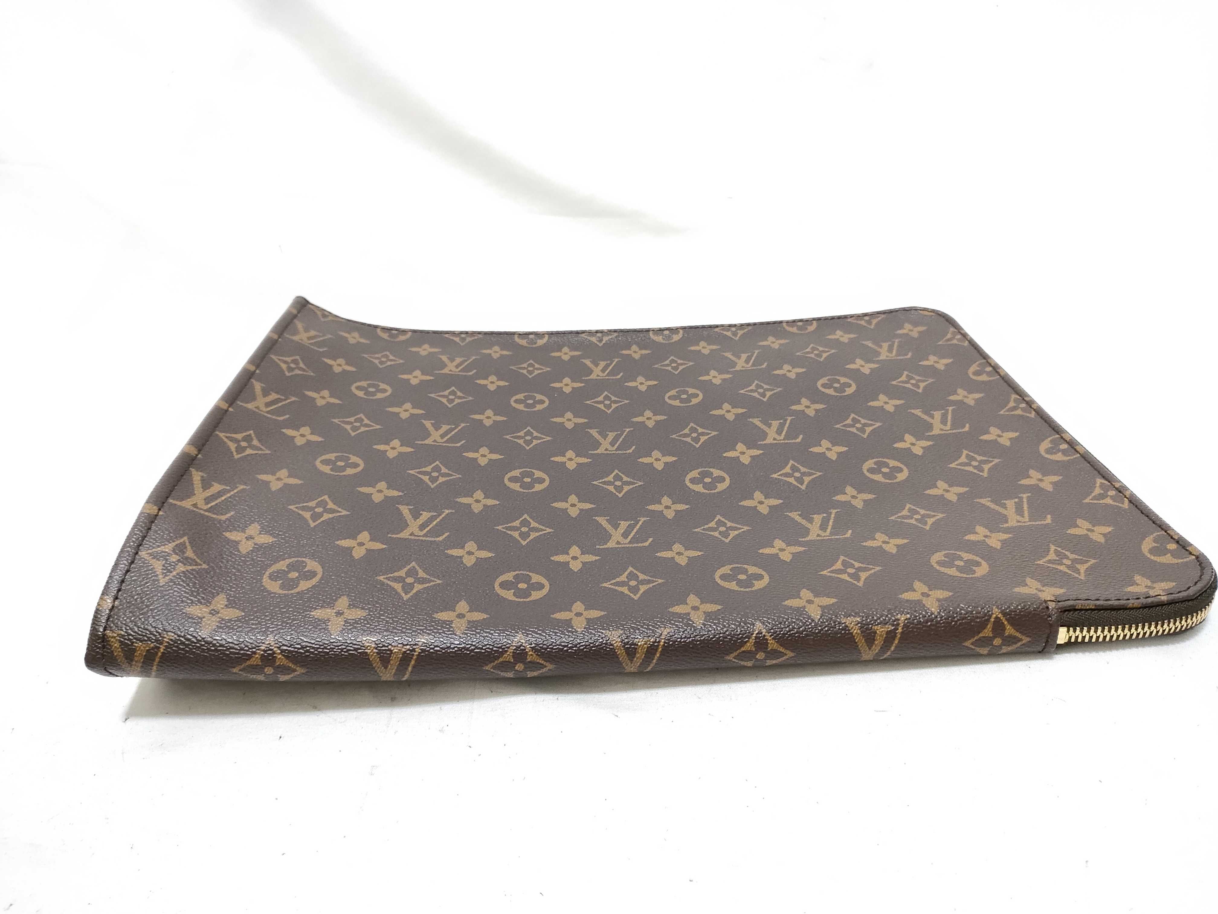 Monogram Clutch Round Clutch Bag — view 5