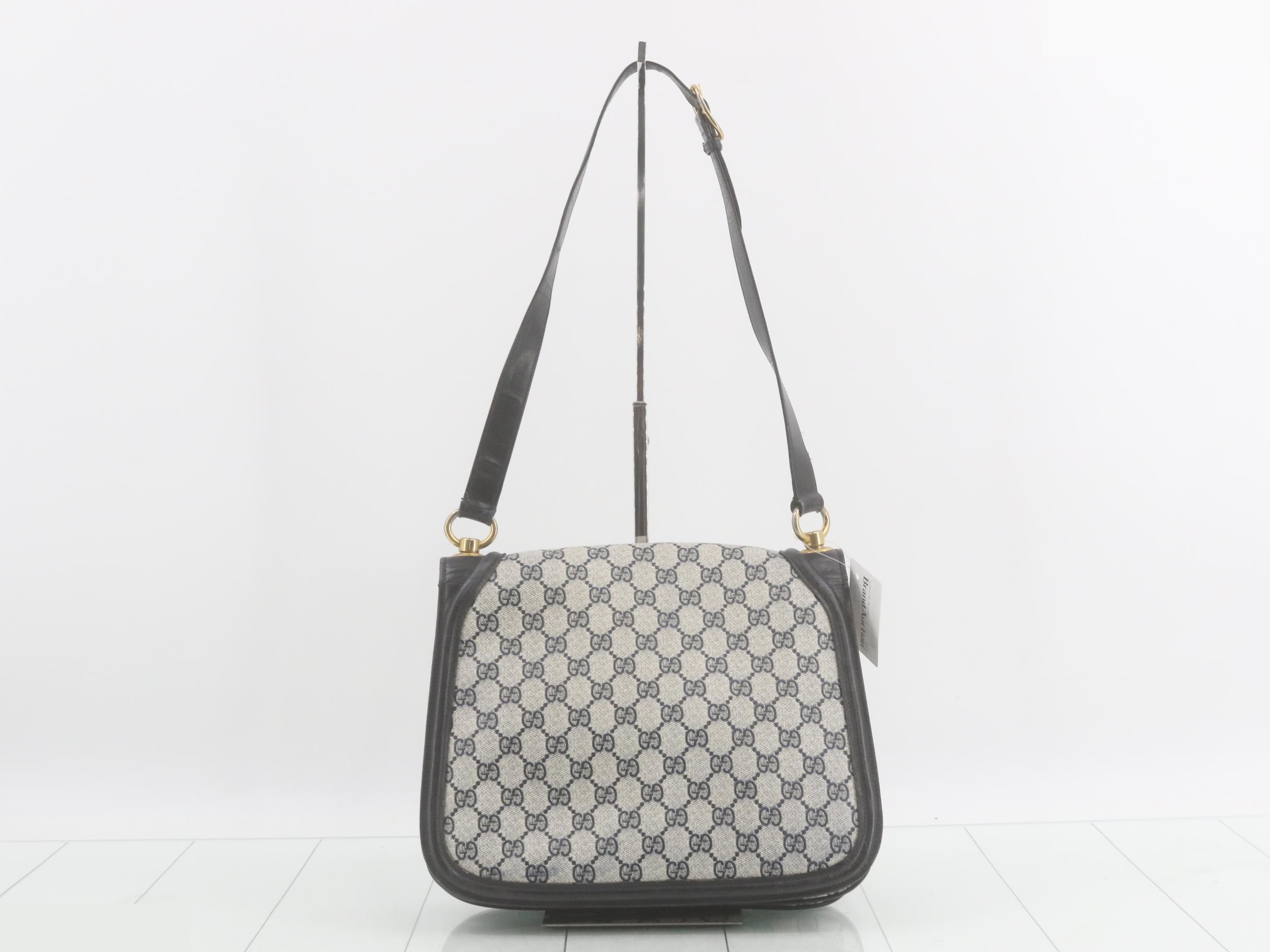 Interlocking GG Supreme Shoulder Bag — view 2