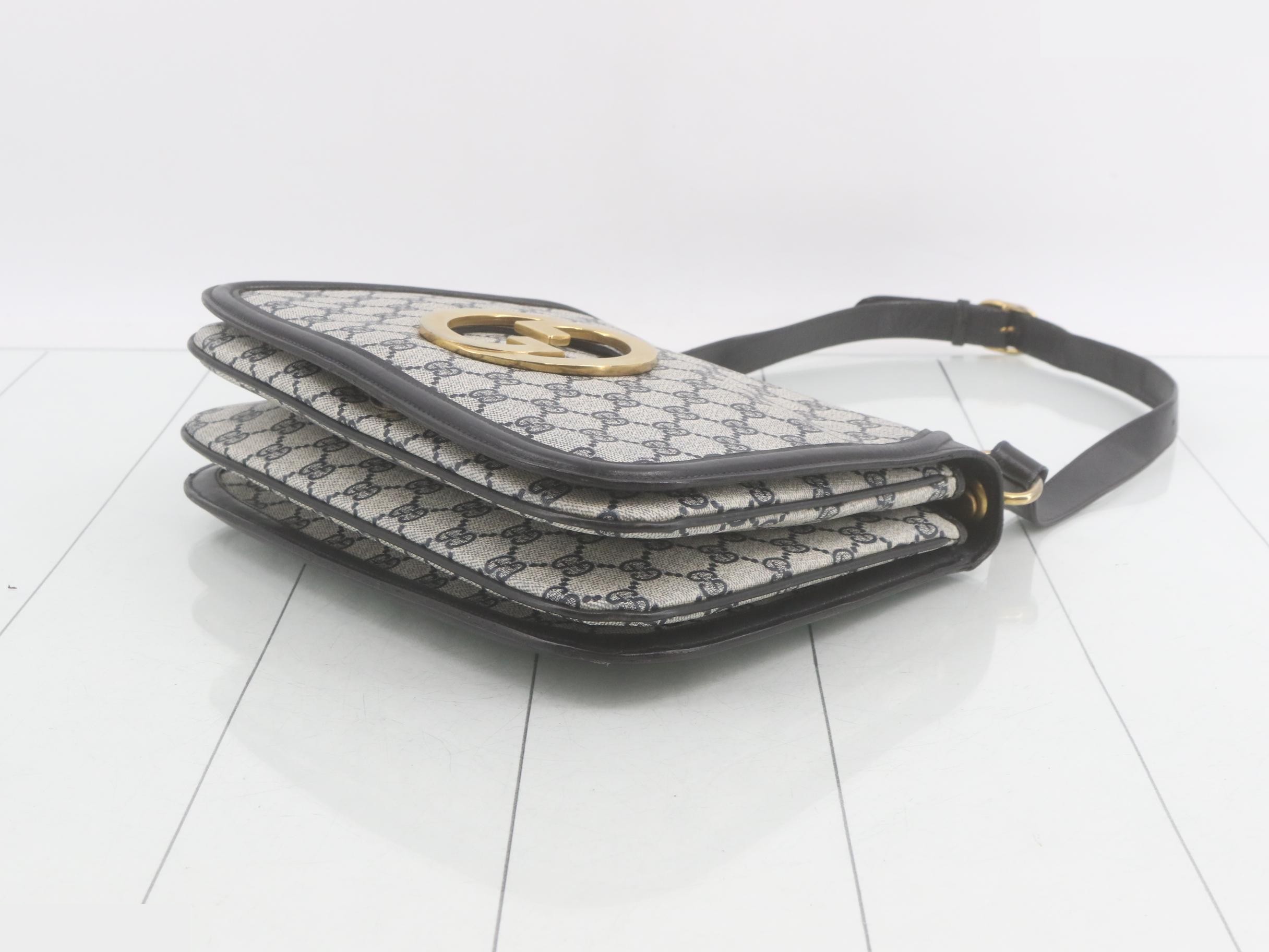 Interlocking GG Supreme Shoulder Bag — view 6