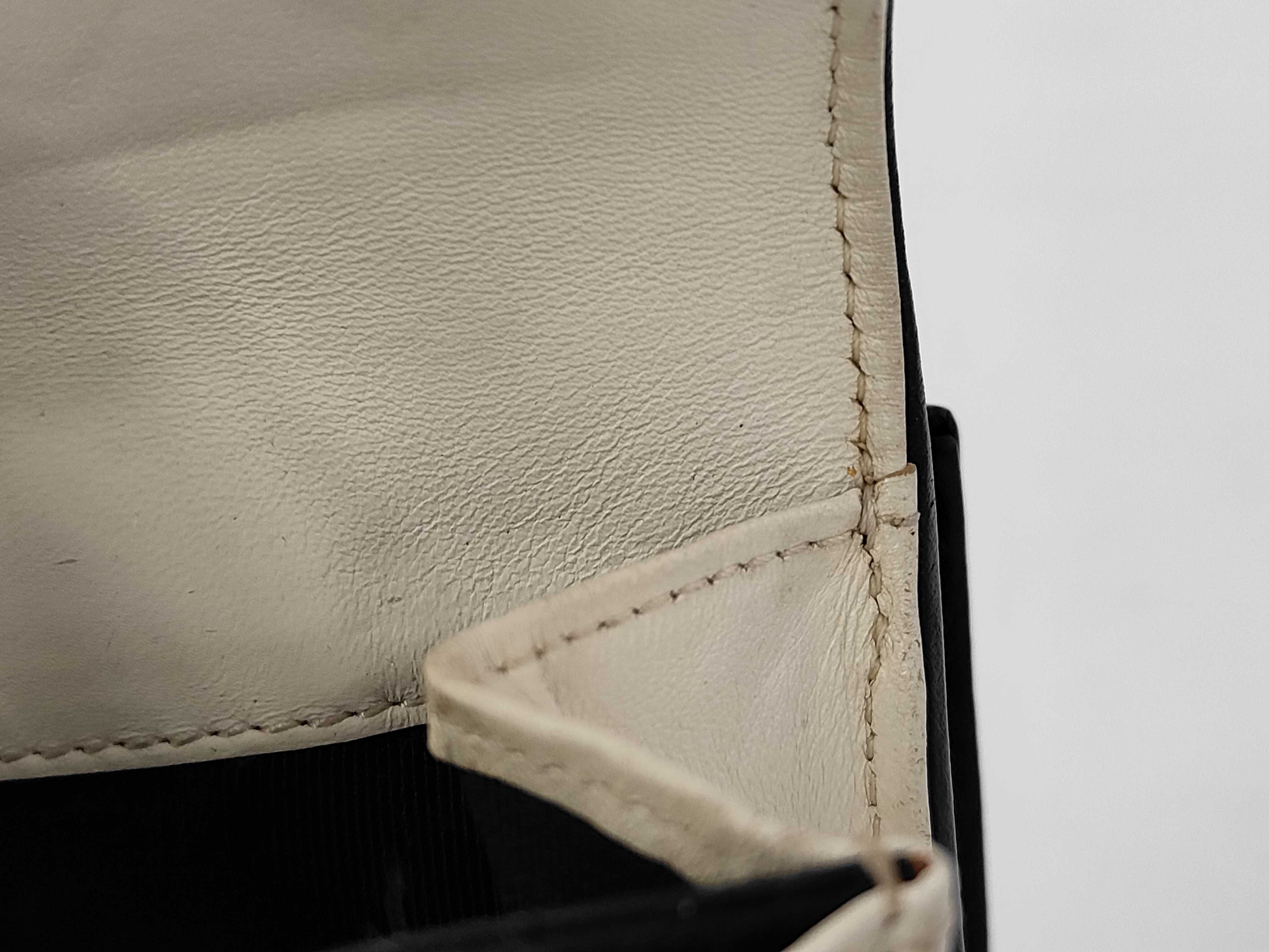 Bicolore Tri-fold Wallet, Leather, Silver Hardware, Off-white x Black, 11525139 — view 6