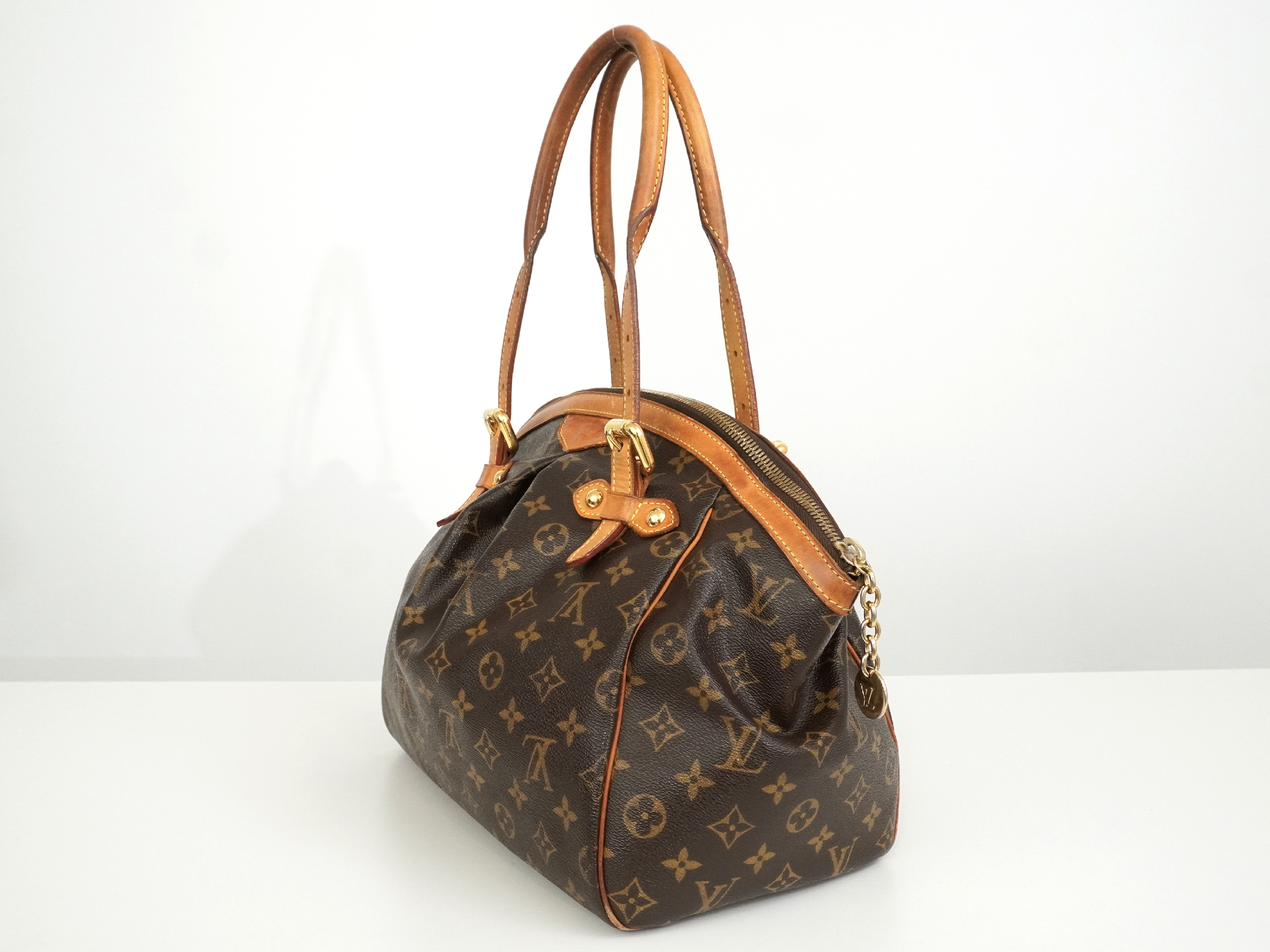 Monogram Tivoli GM M40144 Handbag — view 8