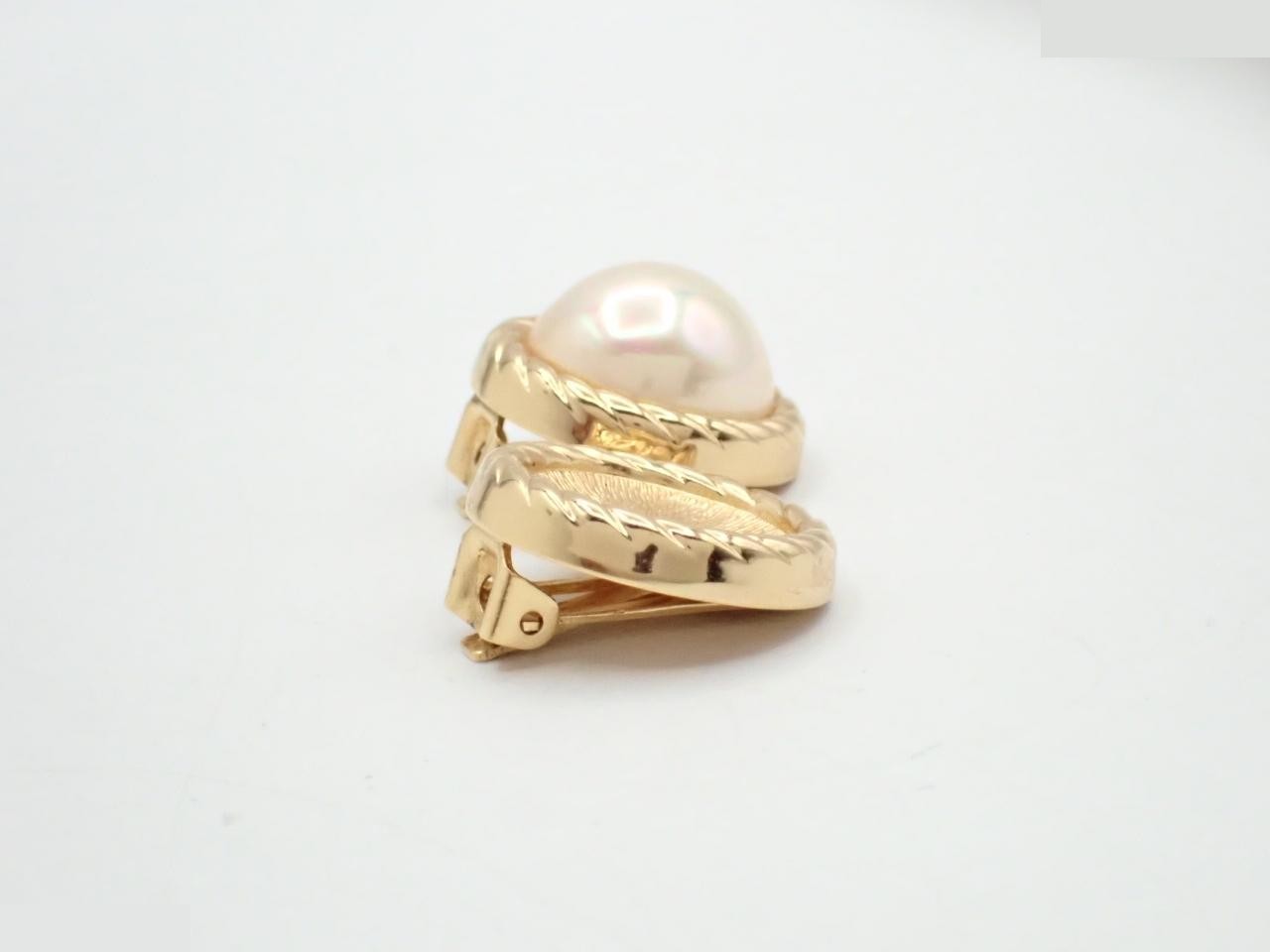Earrings — view 3