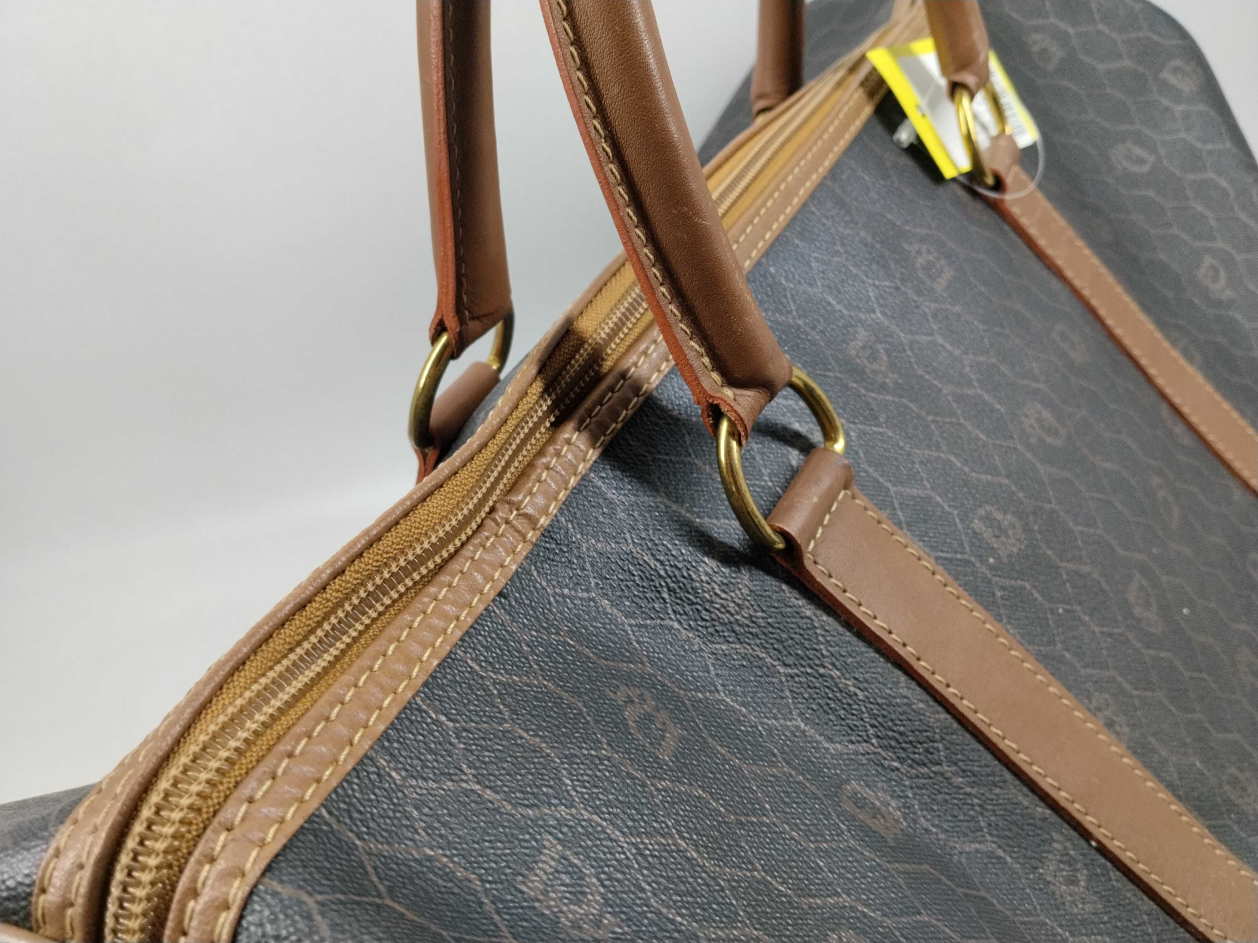 Honeycomb Pattern Boston Bag — view 6