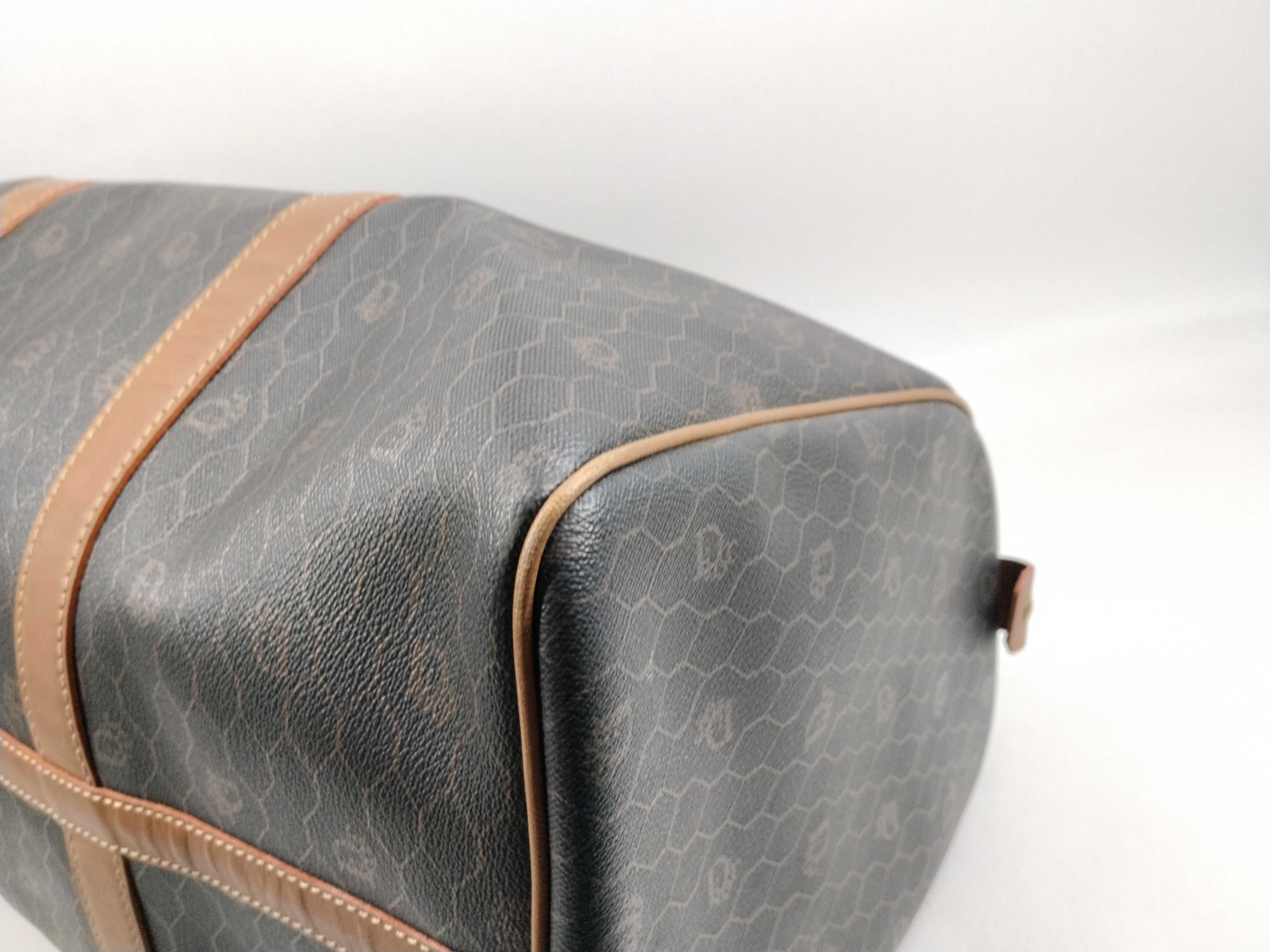 Honeycomb Pattern Boston Bag — view 8