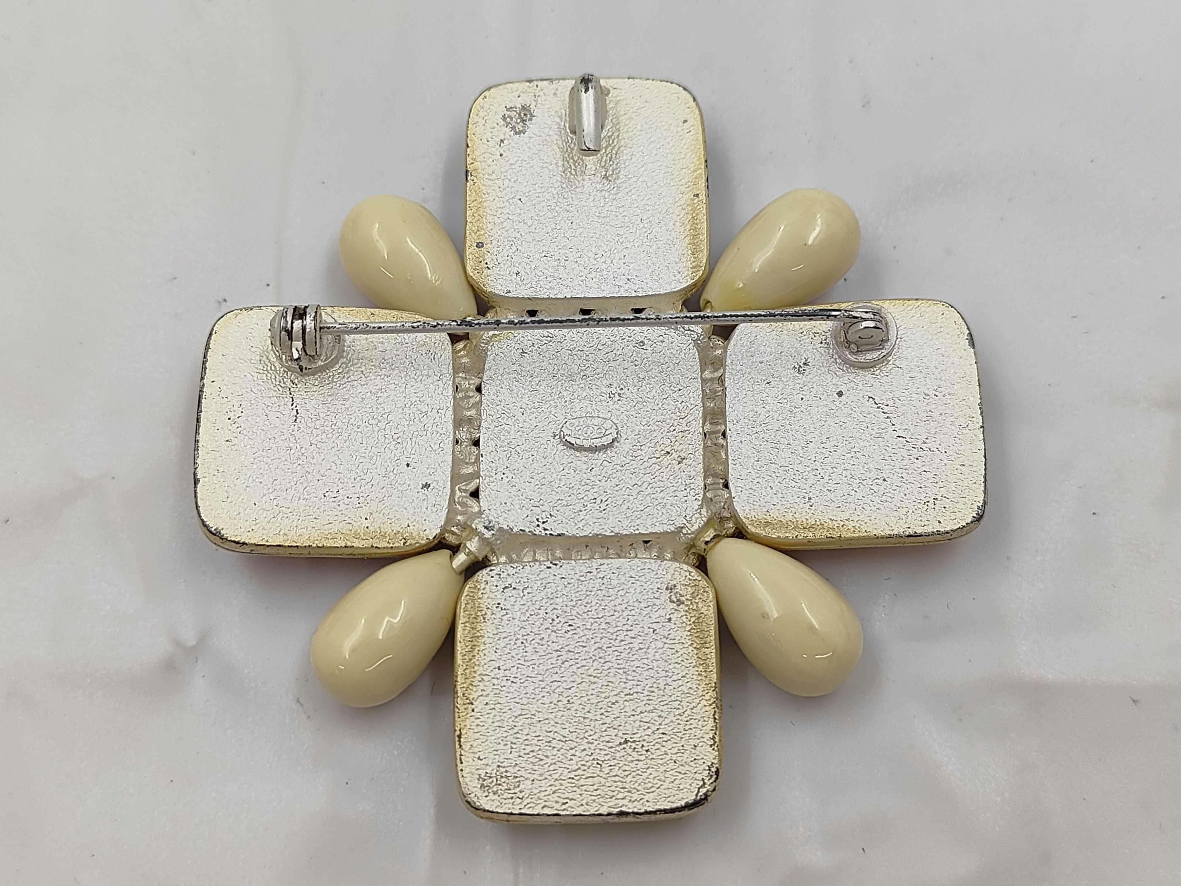 Coco Mark Multicolor Cross Brooch — view 2