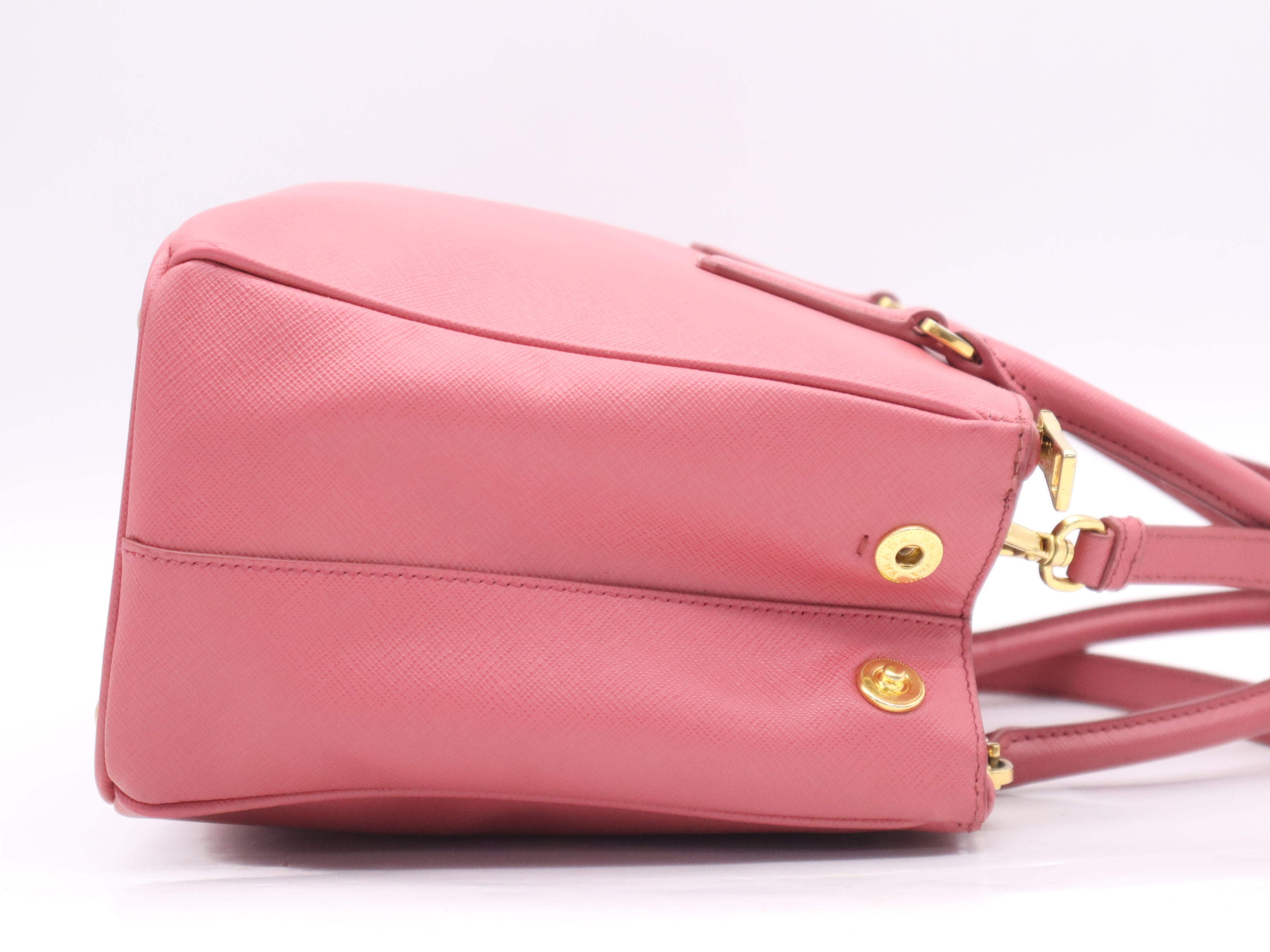 Leather Galleria Saffiano Pink Handbag with Gold Hardware, Shoulder Strap, and Charm — view 5