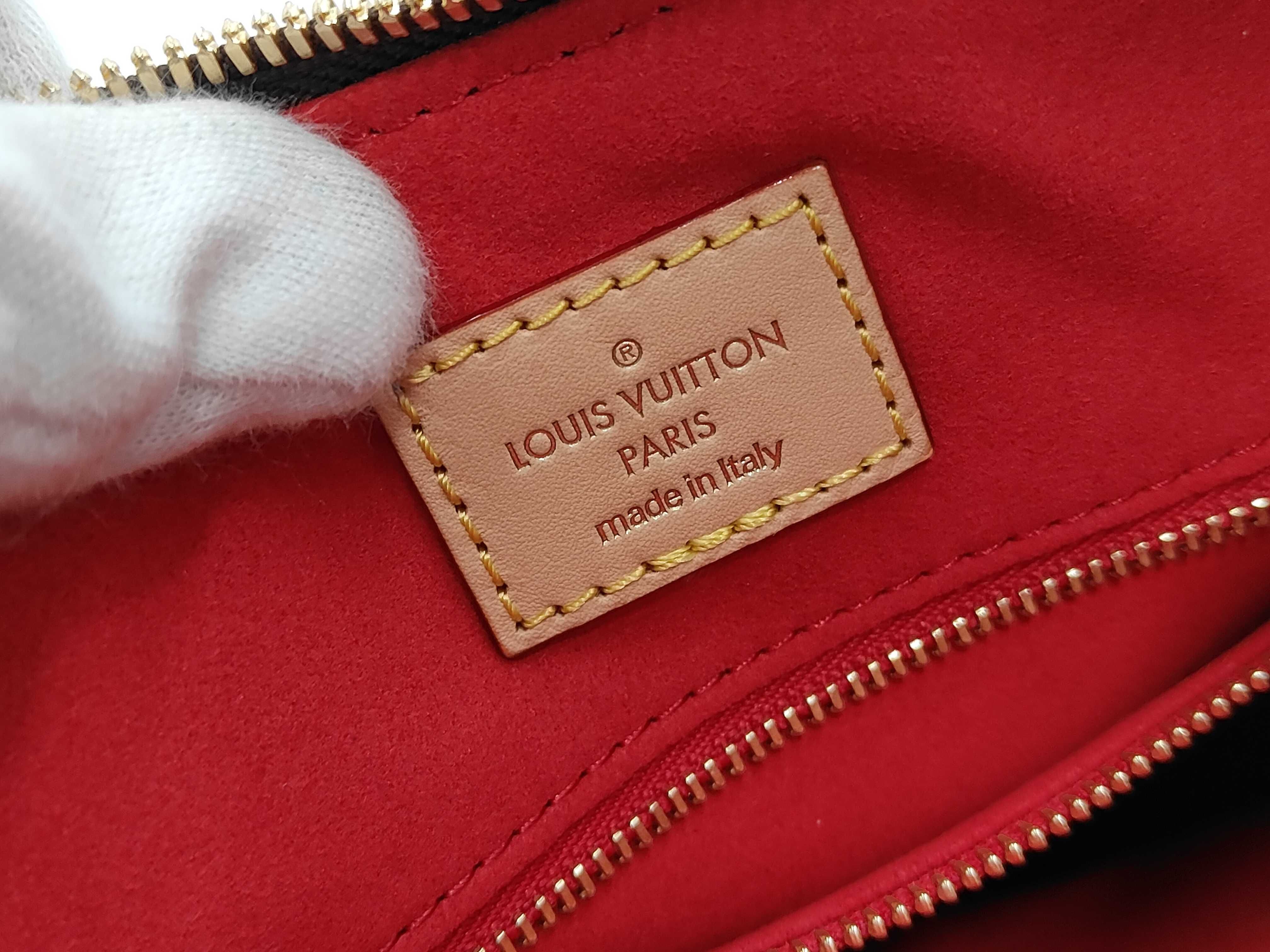 Monogram Slouchy PM M11952 Handbag RFID Shoulder Bag — view 8