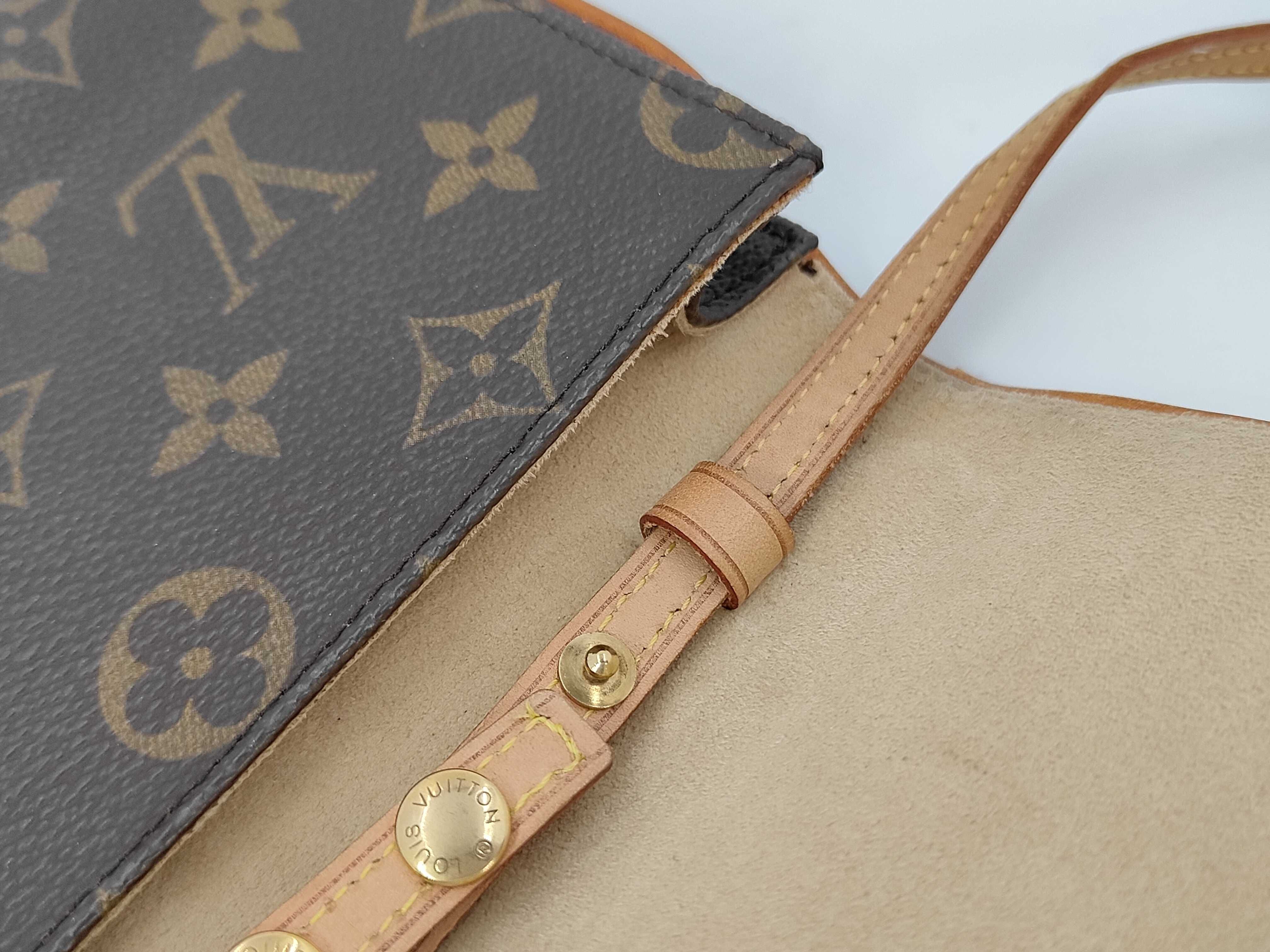 Monogram Louis Vuitton Monogram Pochette Twin GM FL0071 Pouch — view 7