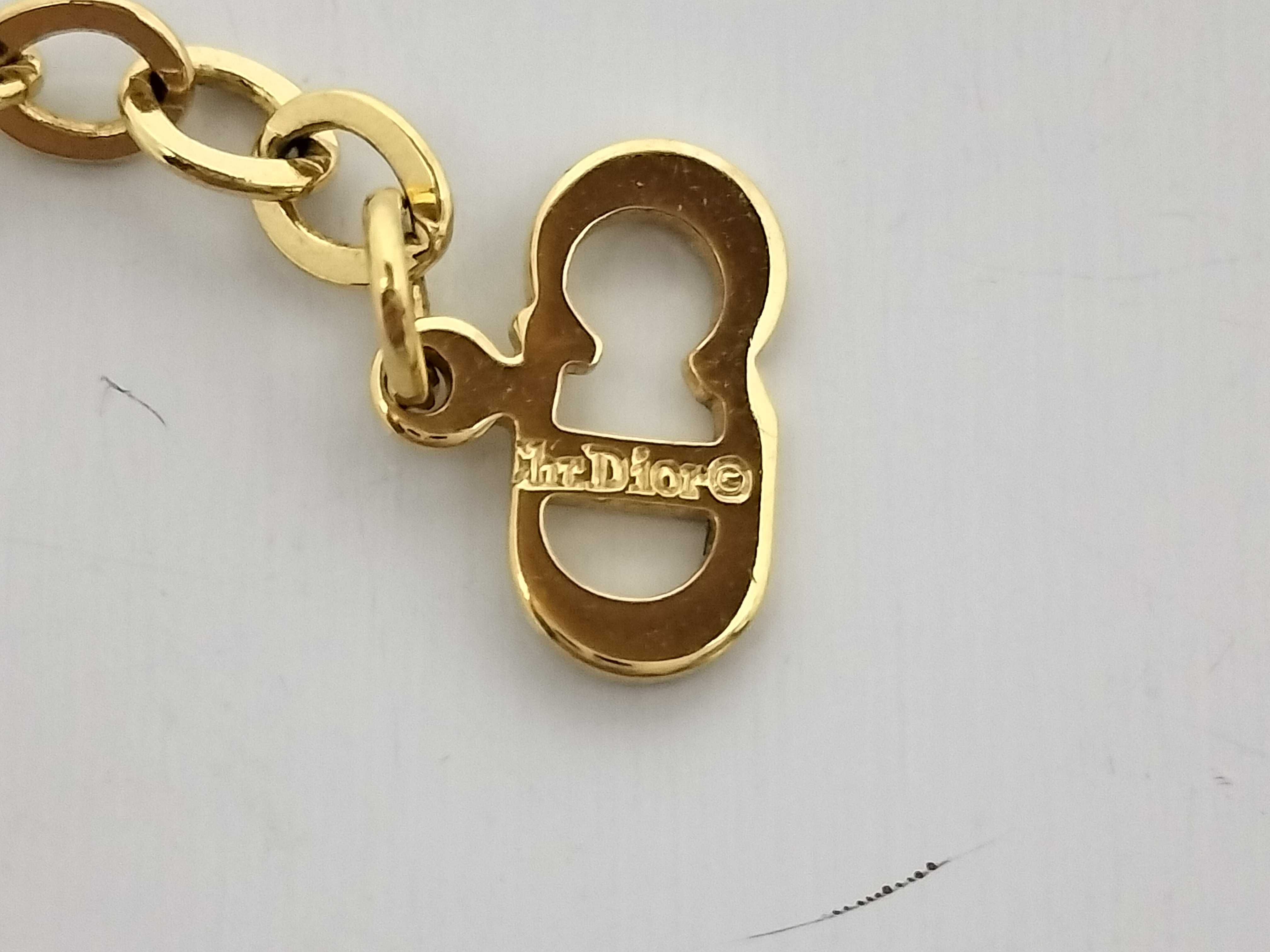 Christian necklace, drop motif, gold necklace — view 6